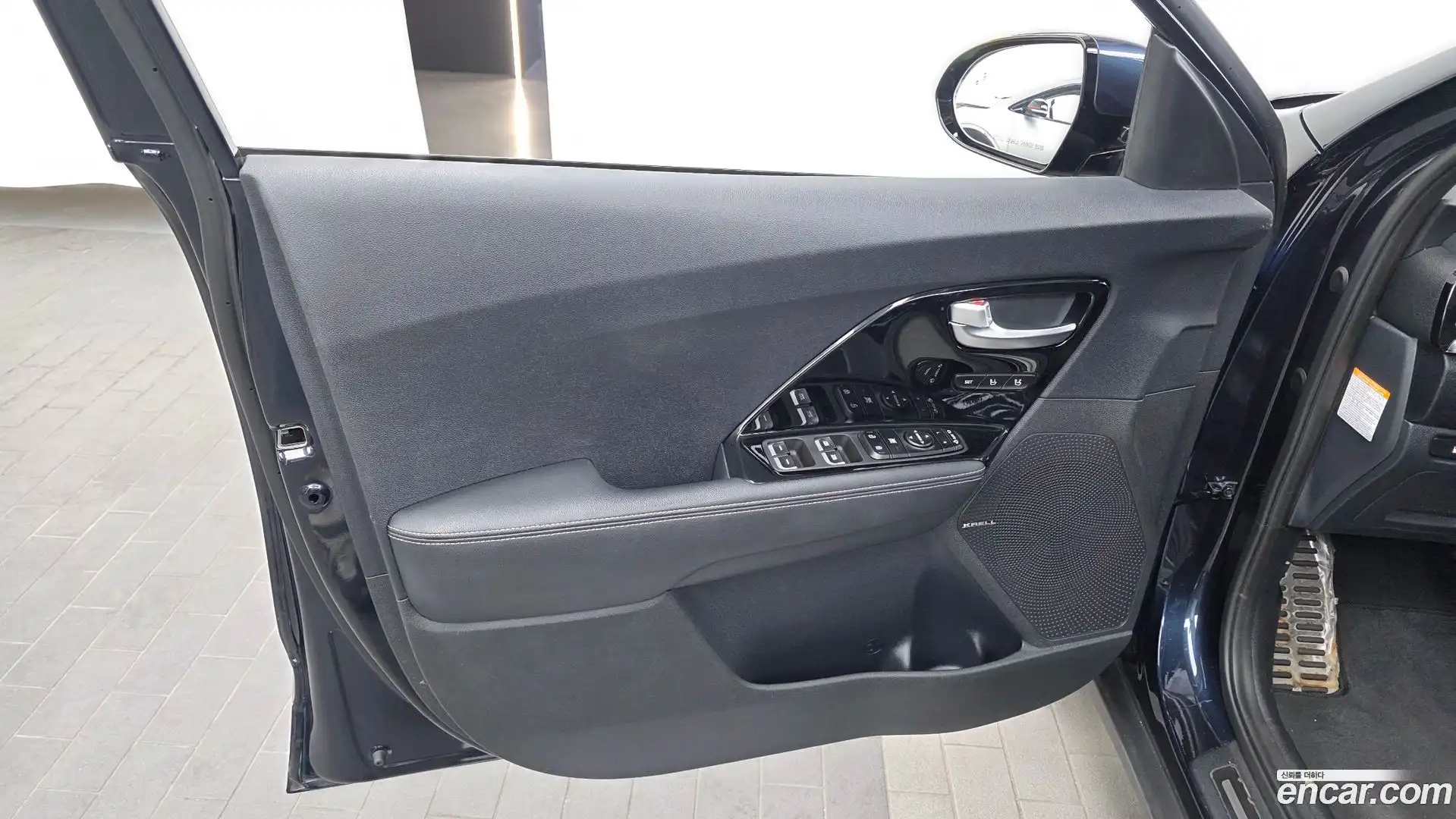 Niro Kia 2021.2-INNER-034