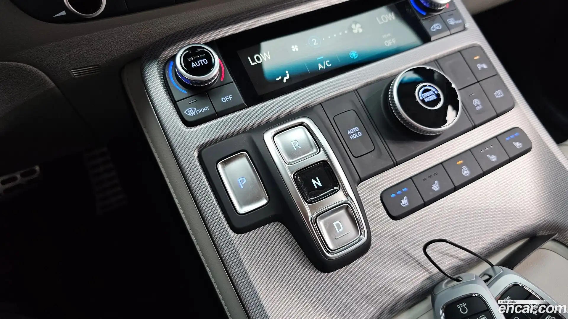 Palisade Hyundai 2023.3-INNER-009