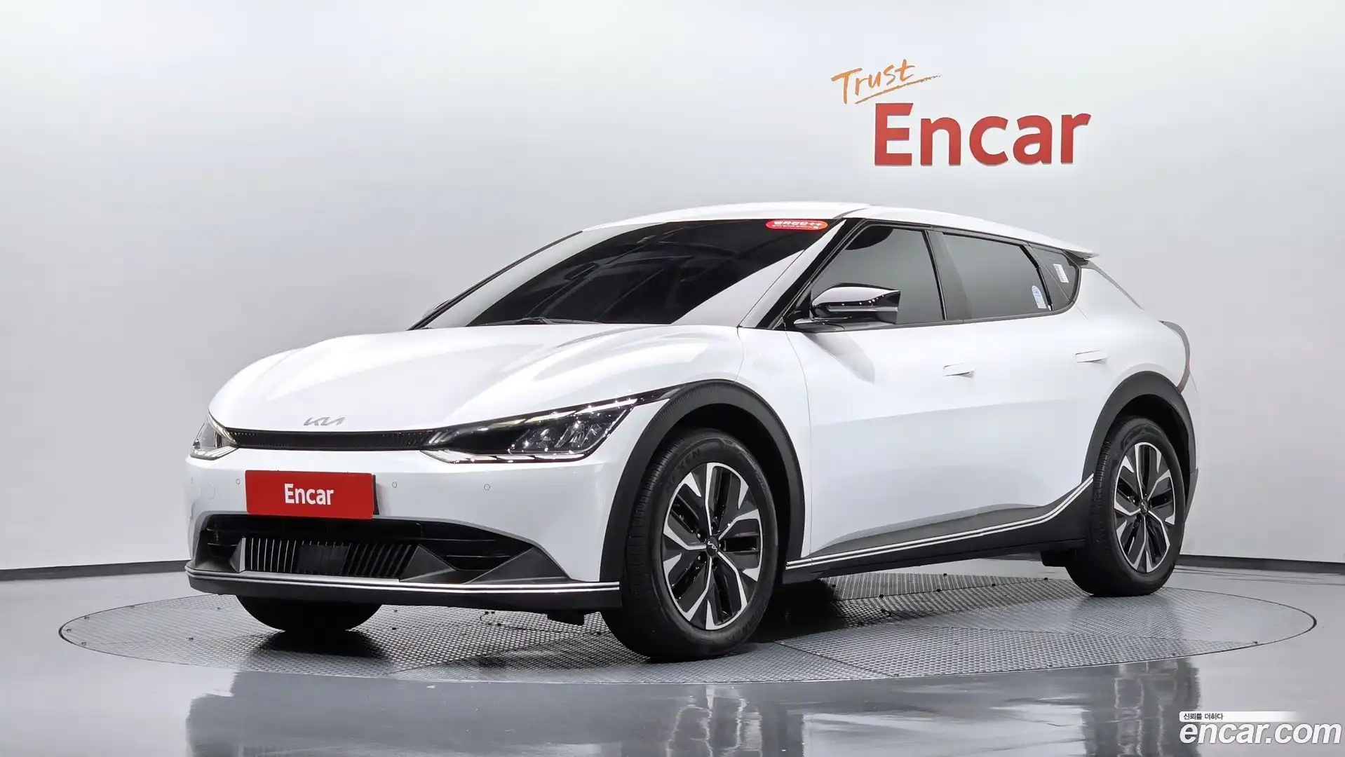 EV6 Kia 2024.4-THUMBNAIL-011