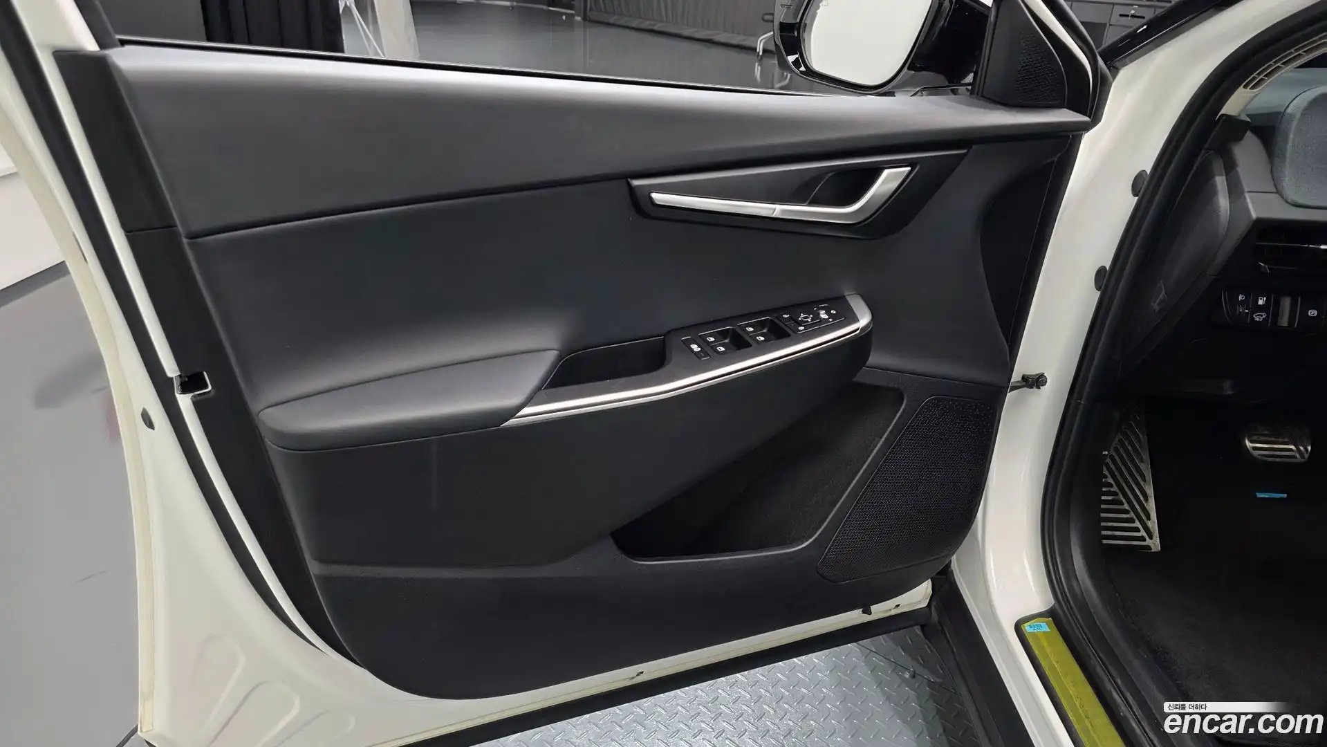 EV6 Kia 2024.4-INNER-034