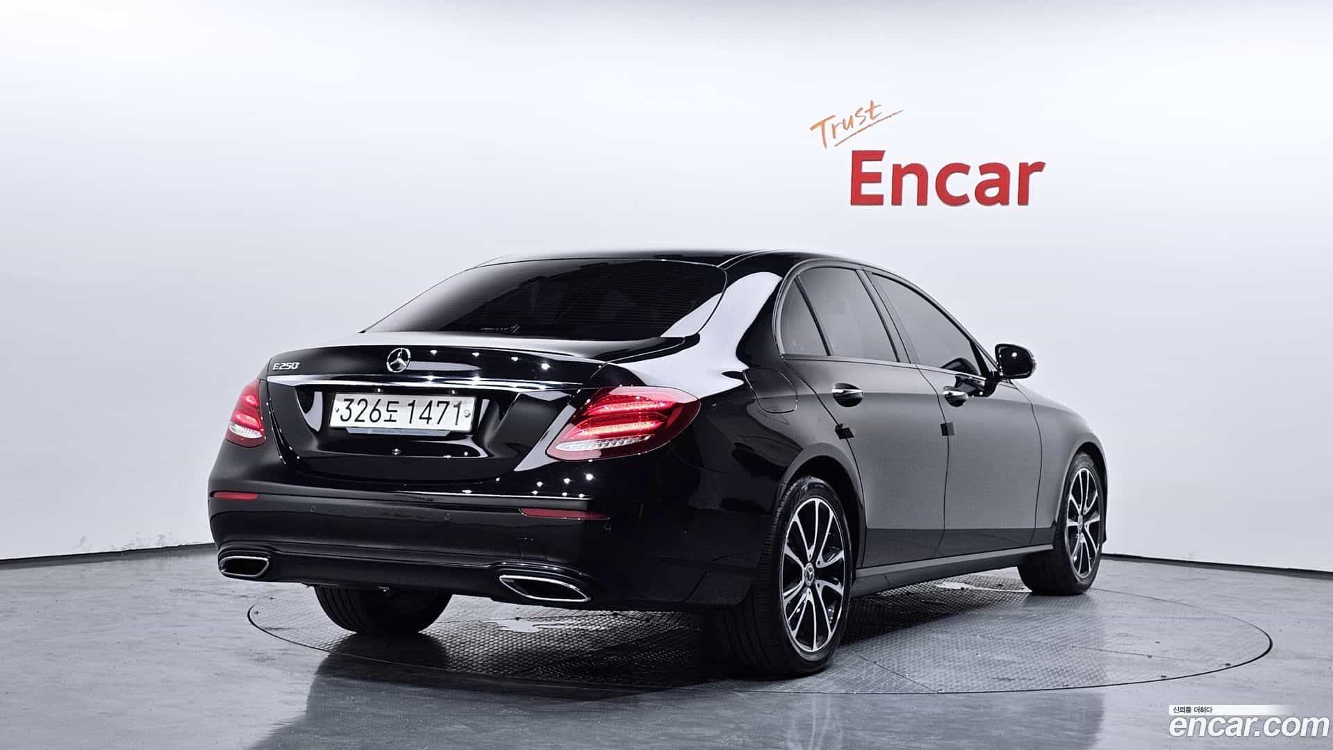 E-Class Mercedes-Benz 2020.6-OUTER-002