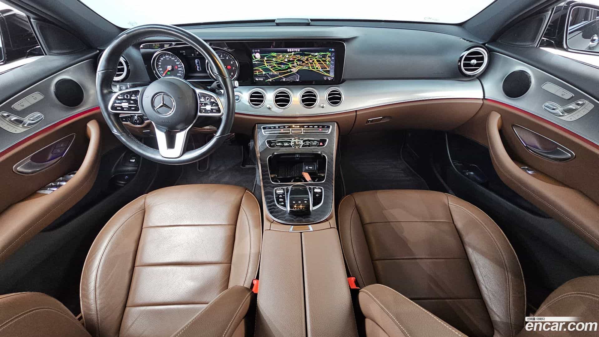E-Class Mercedes-Benz 2020.6-INNER-007