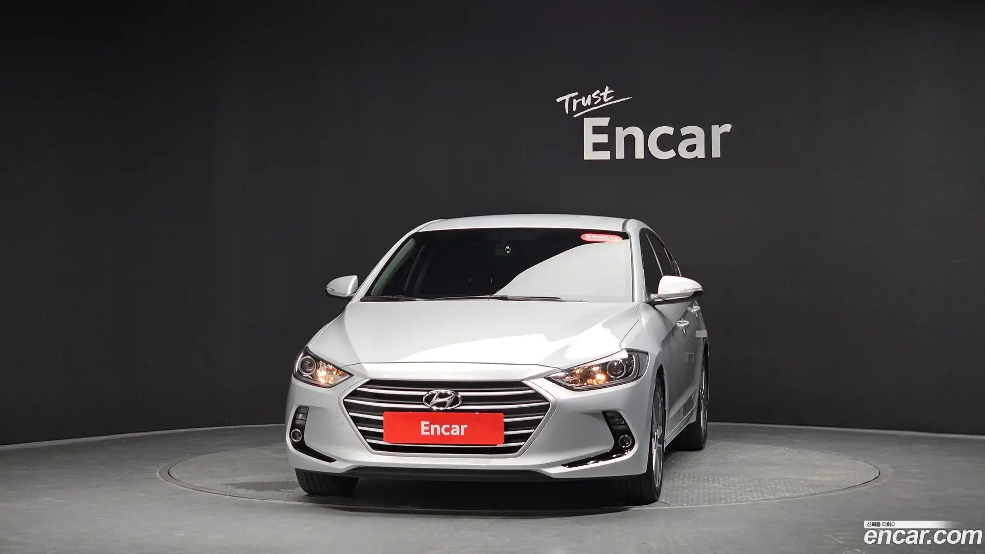 AVANTE Hyundai 2018.2-OUTER-003