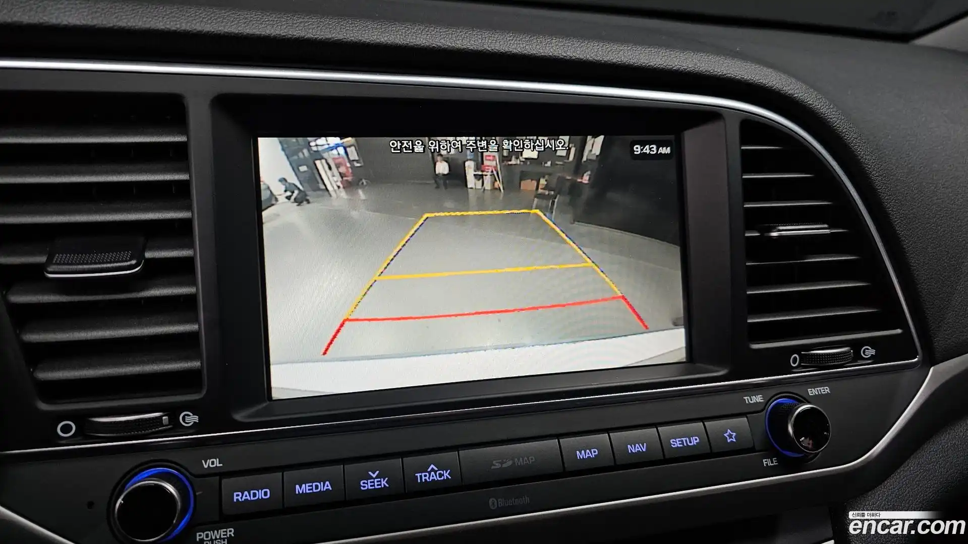 AVANTE Hyundai 2018.2-OPTION-019