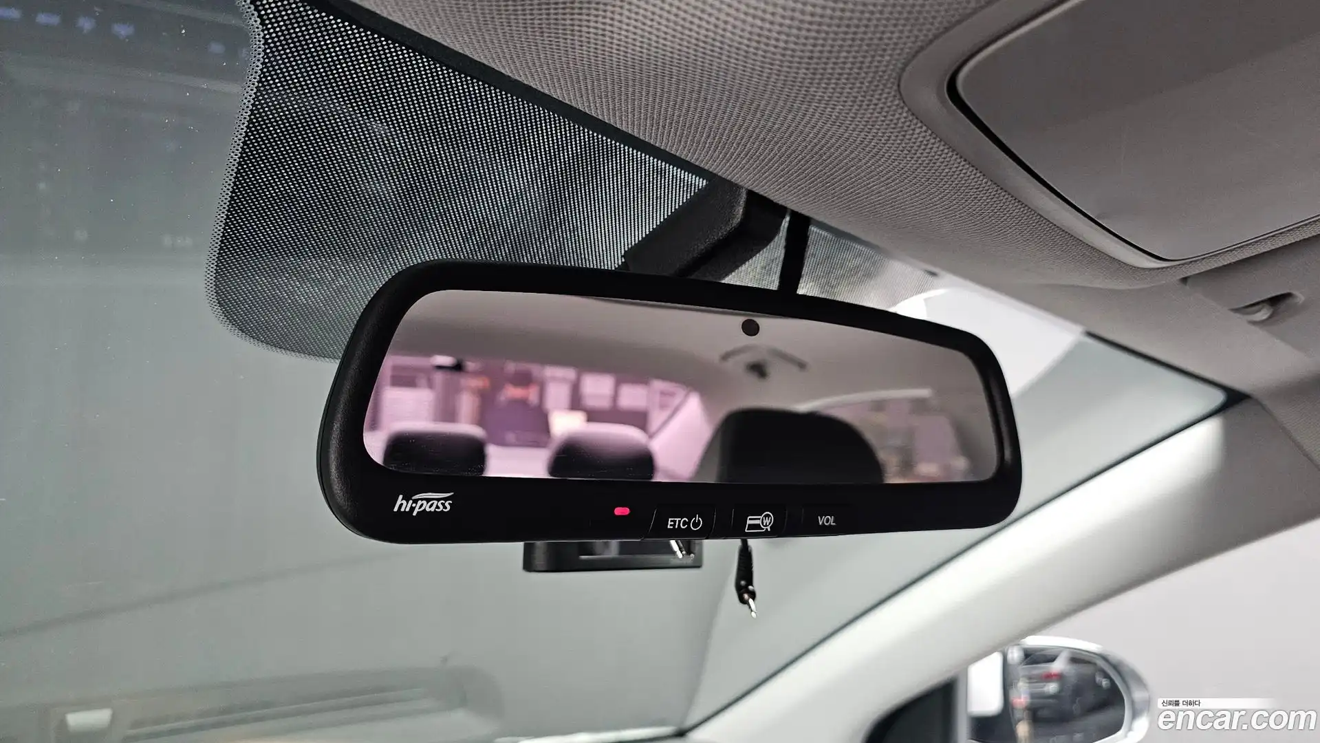 AVANTE Hyundai 2018.2-OPTION-040