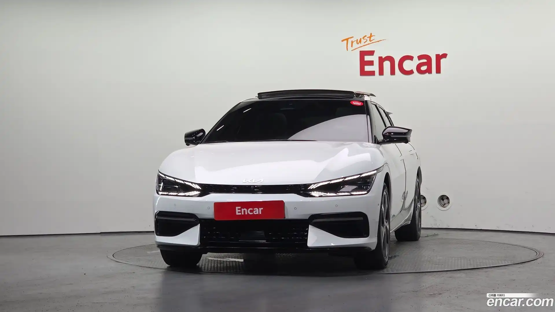 EV6 Kia 2021.10-OUTER-003