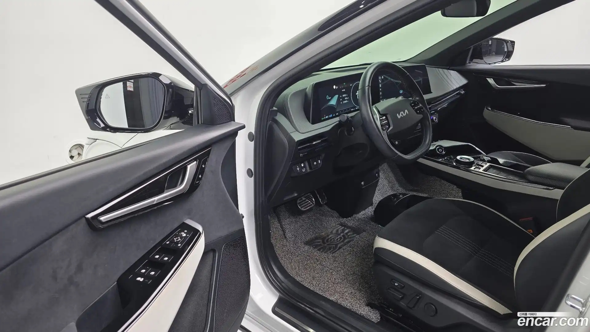 EV6 Kia 2021.10-OPTION-017