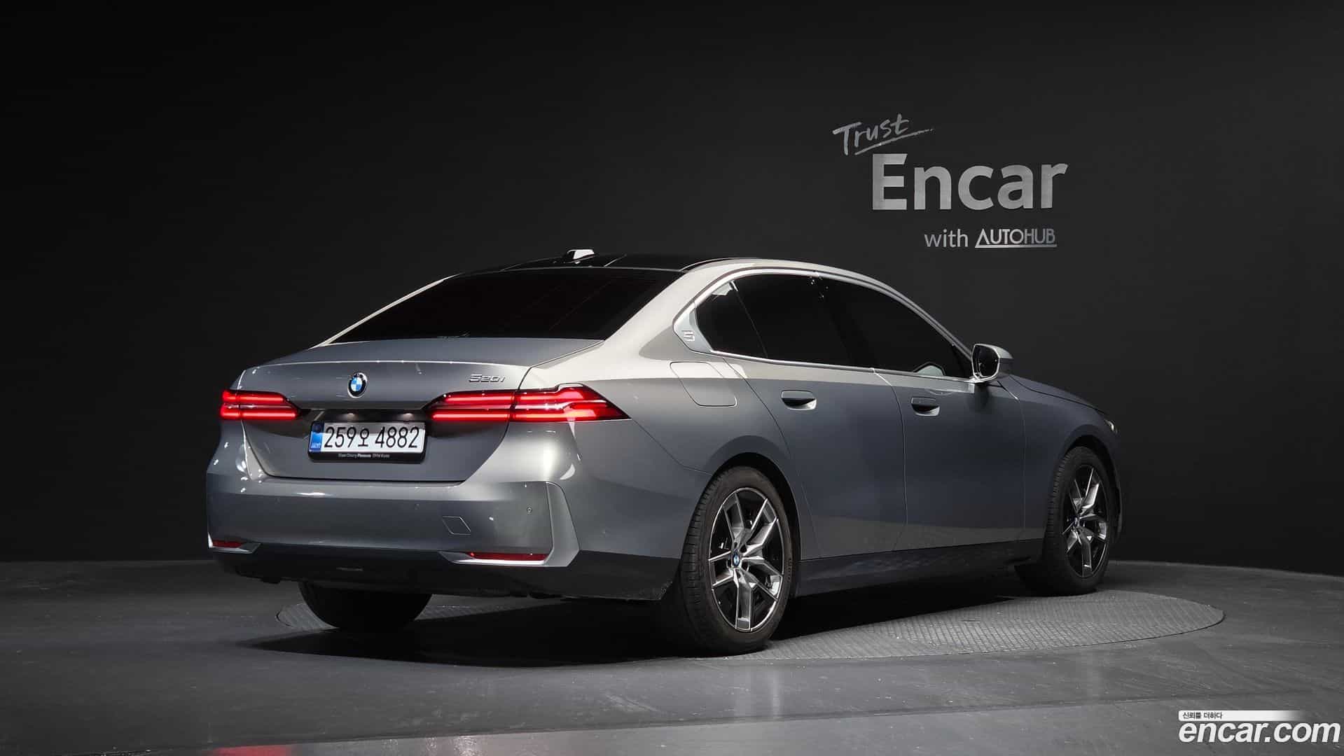 5-Series BMW 2025.5-OUTER-002