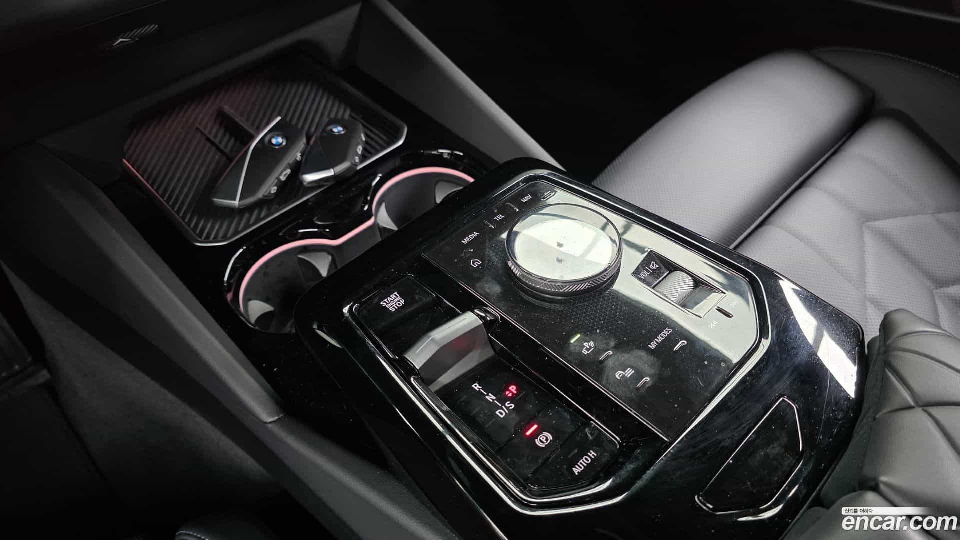 5-Series BMW 2025.5-INNER-009
