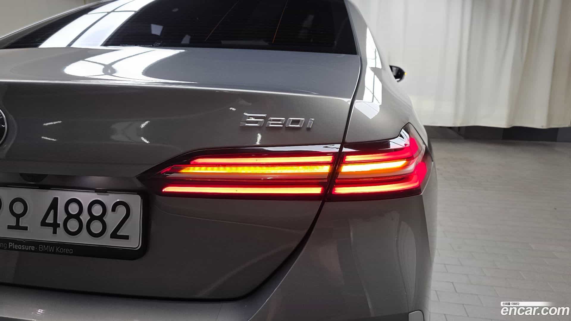 5-Series BMW 2025.5-OUTER-033