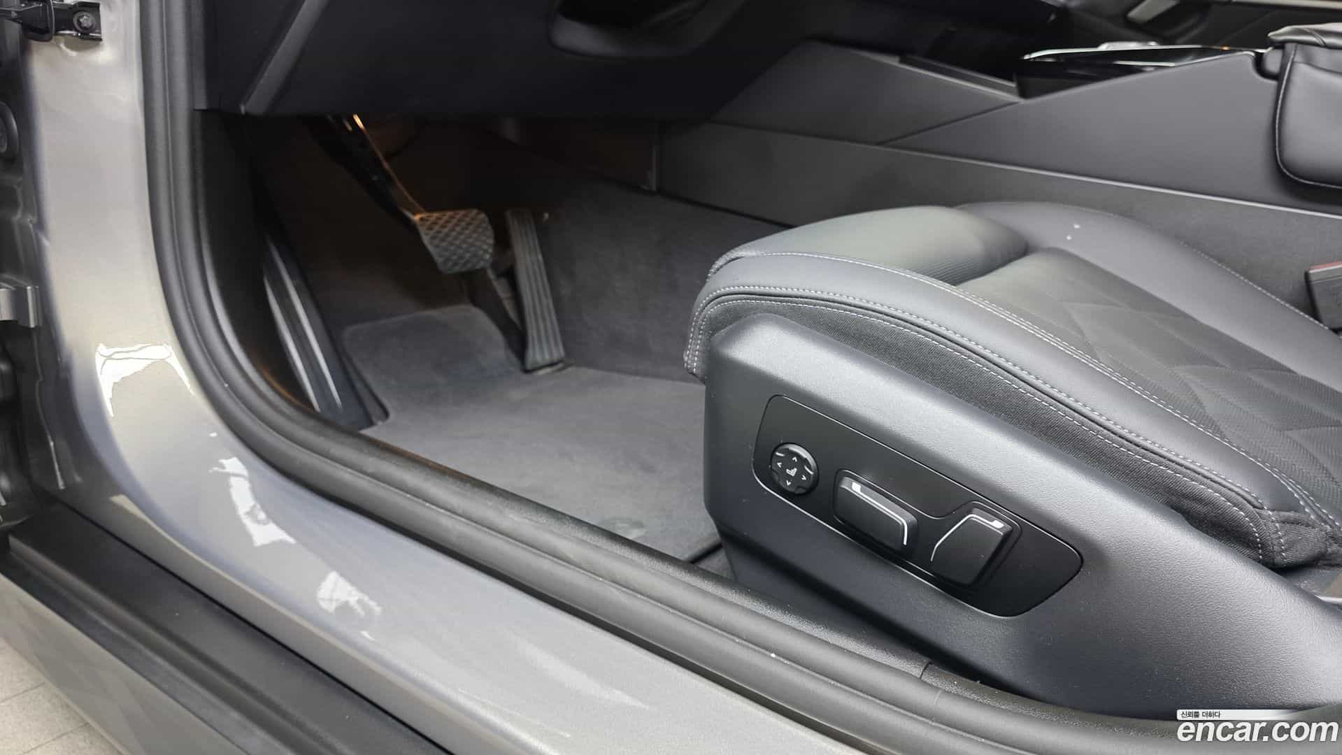 5-Series BMW 2025.5-OPTION-042