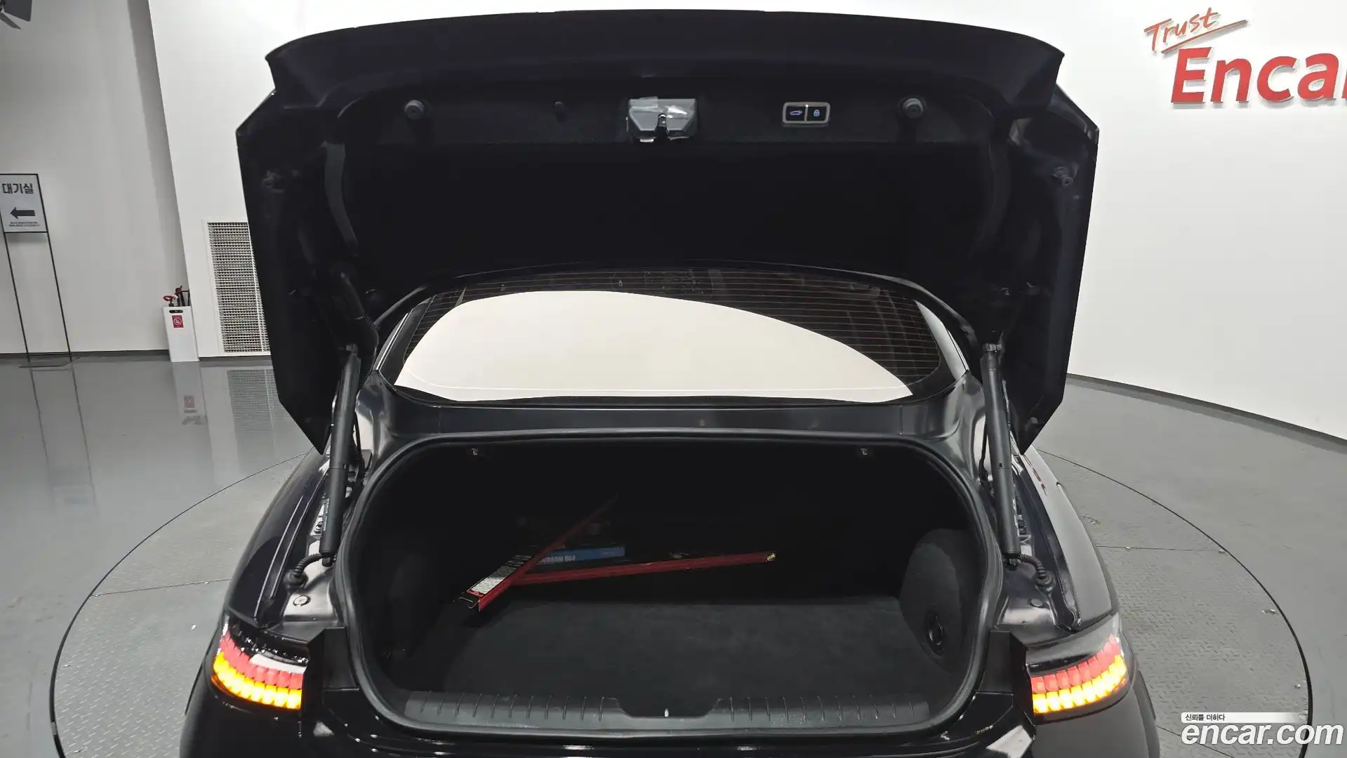 Ioniq6 Hyundai 2022.9-OPTION-049