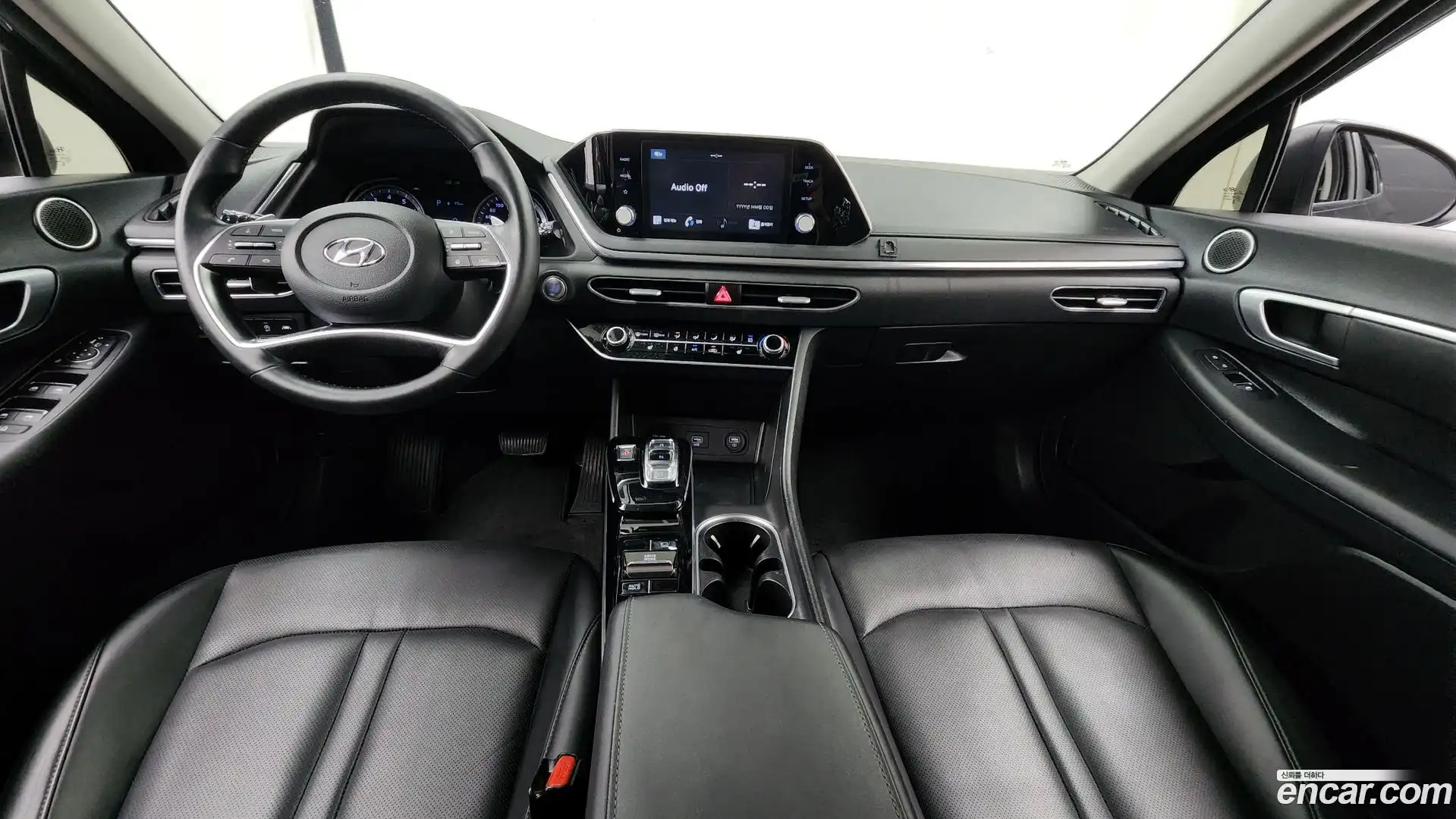 Sonata Hyundai 2019.5-INNER-007