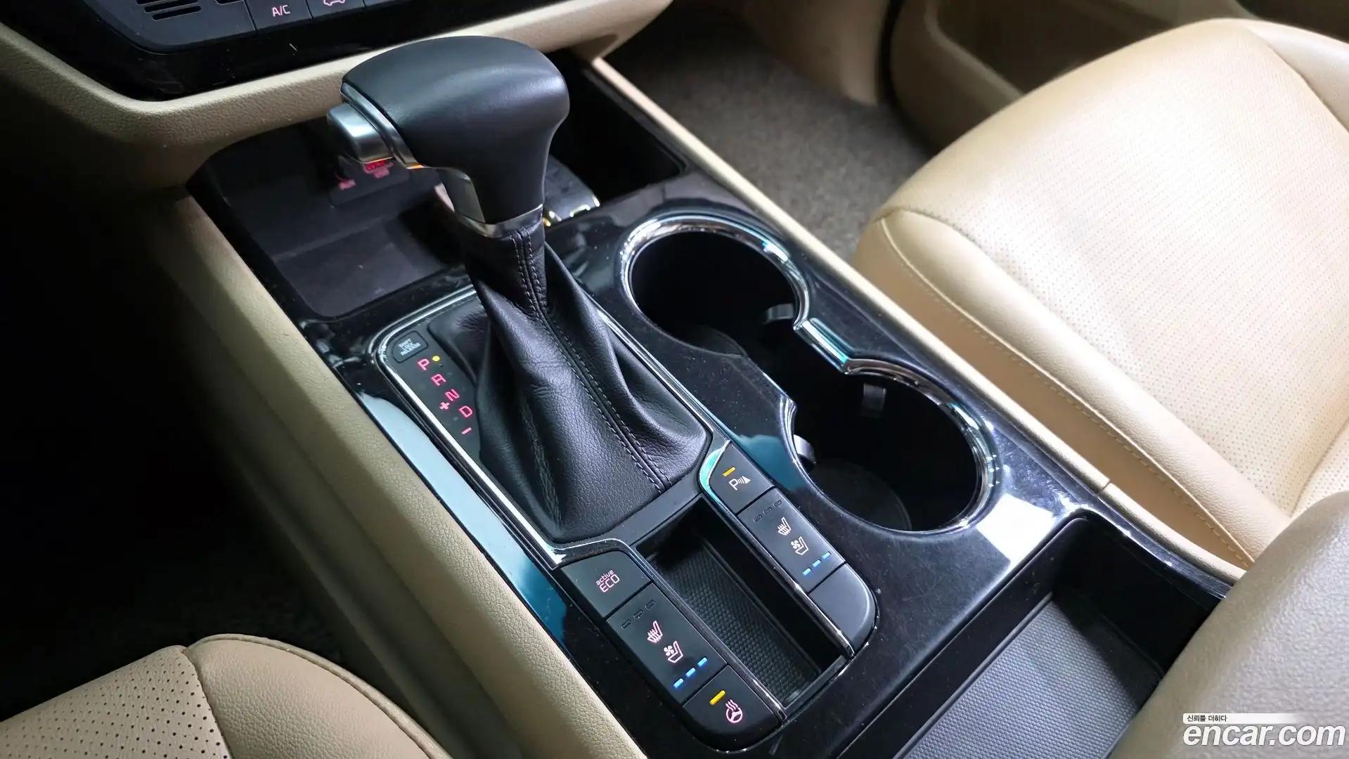 Canival Kia 2018.7-INNER-009