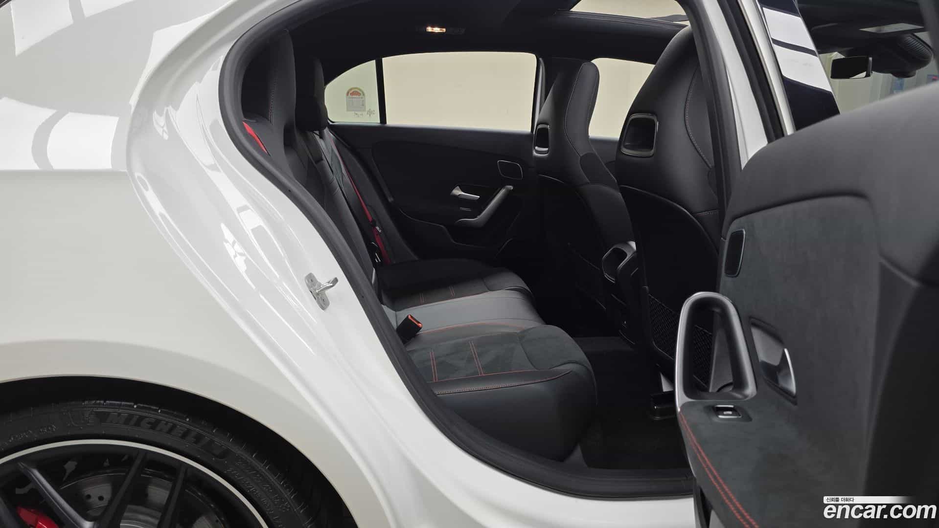 A-Class Mercedes-Benz 2025.6-OPTION-015