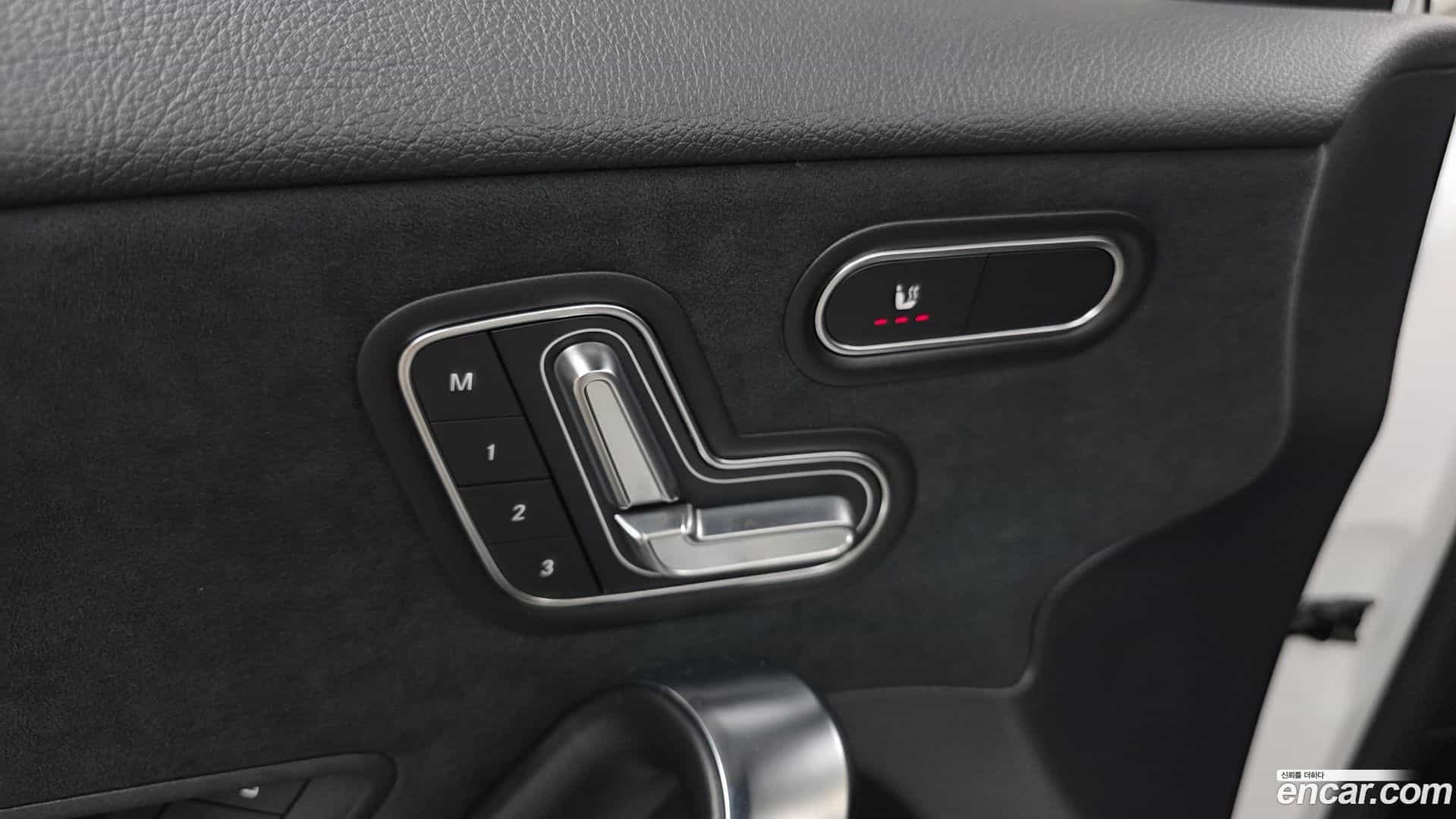 A-Class Mercedes-Benz 2025.6-OPTION-041