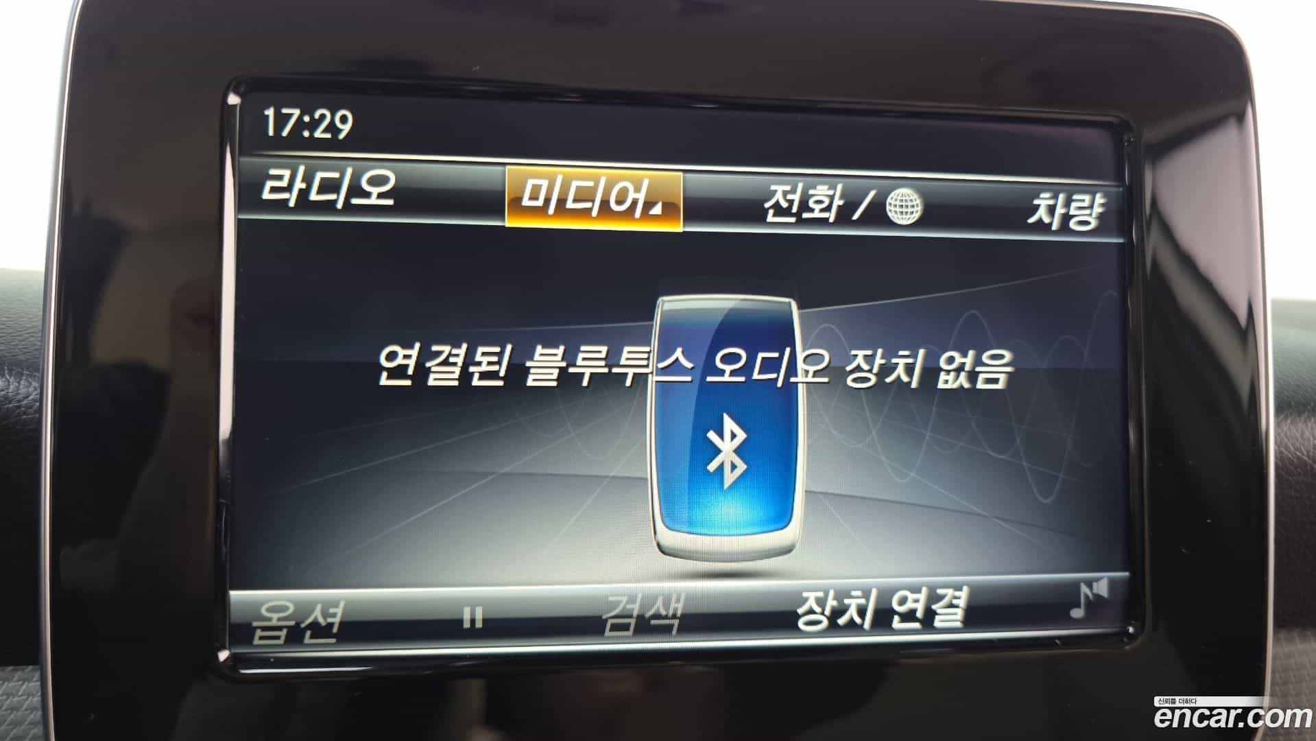 GLA-Class Mercedes-Benz 2019.7-OPTION-041