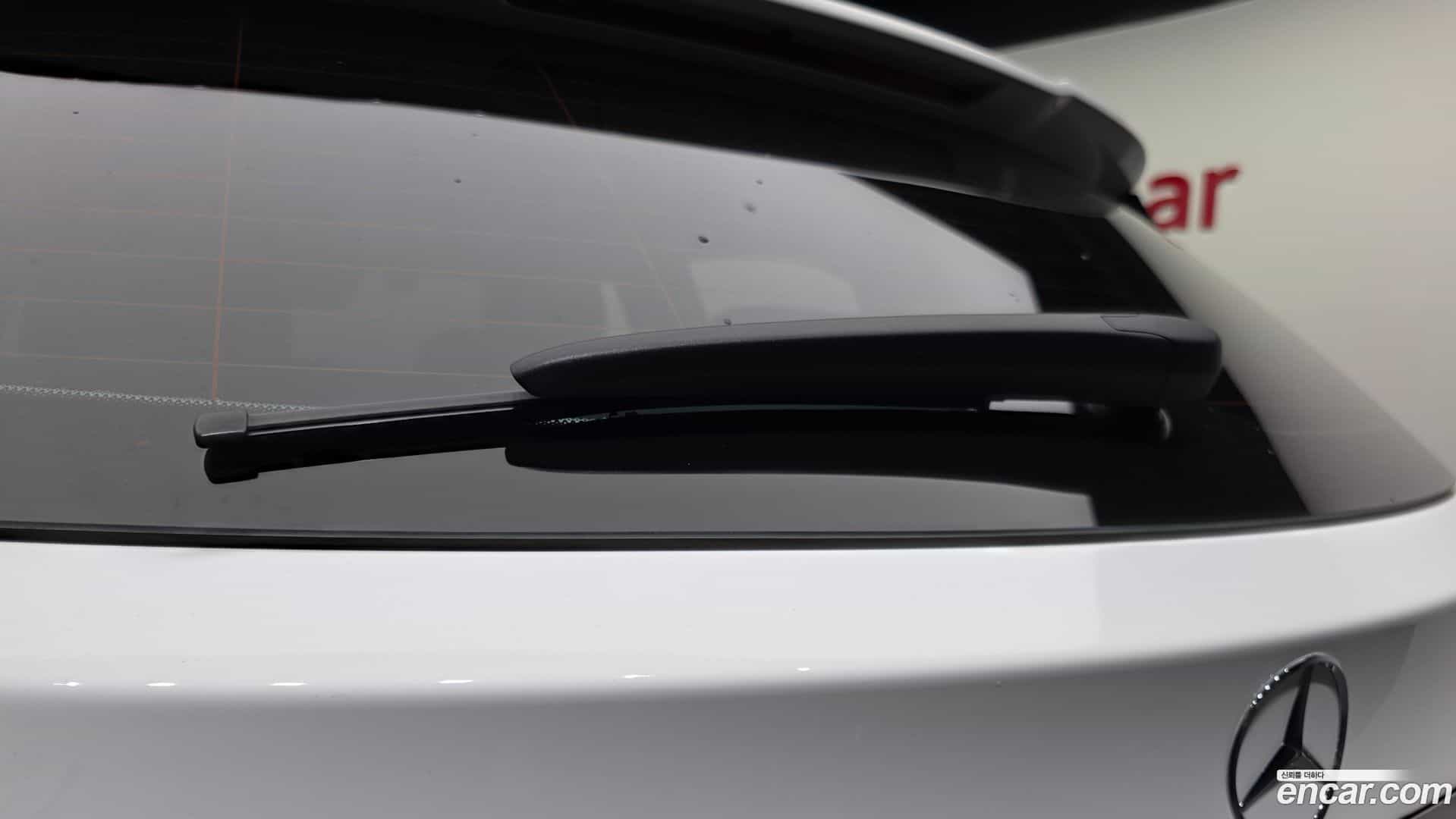 GLA-Class Mercedes-Benz 2019.7-OPTION-044