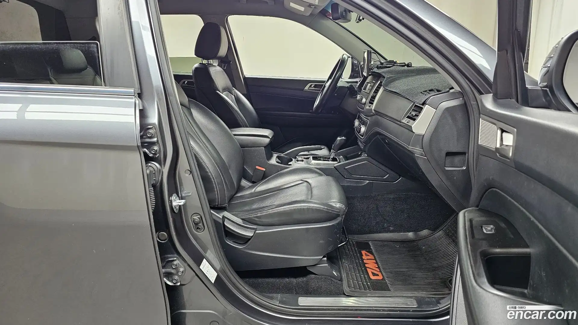 Rexton KG Mobility 2018.4-OPTION-015
