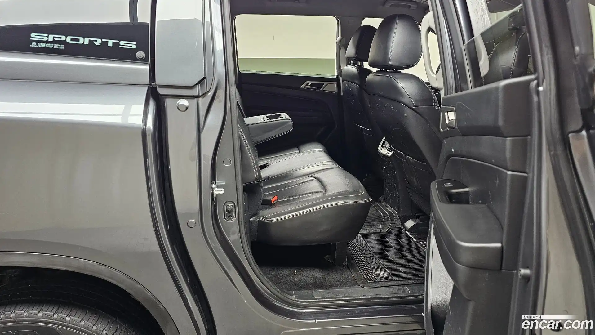 Rexton KG Mobility 2018.4-OPTION-016