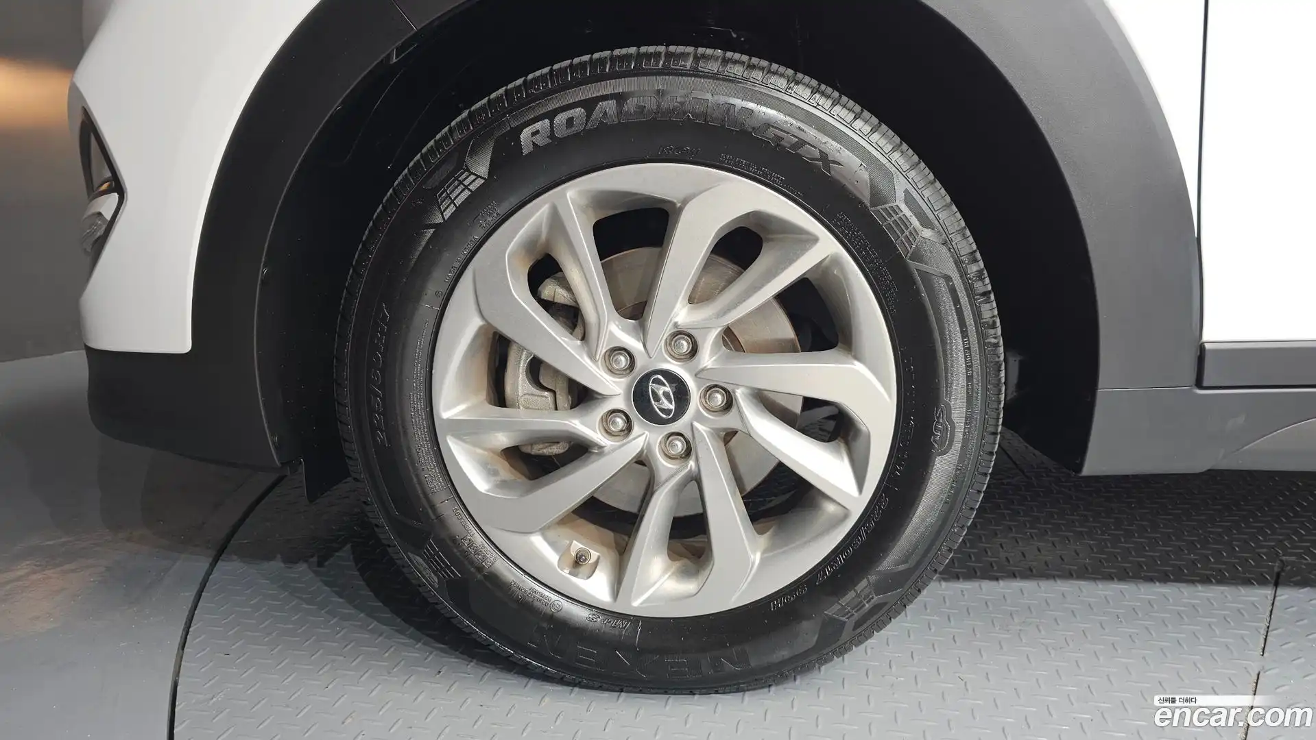 Tucson Hyundai 2017.8-OUTER-005