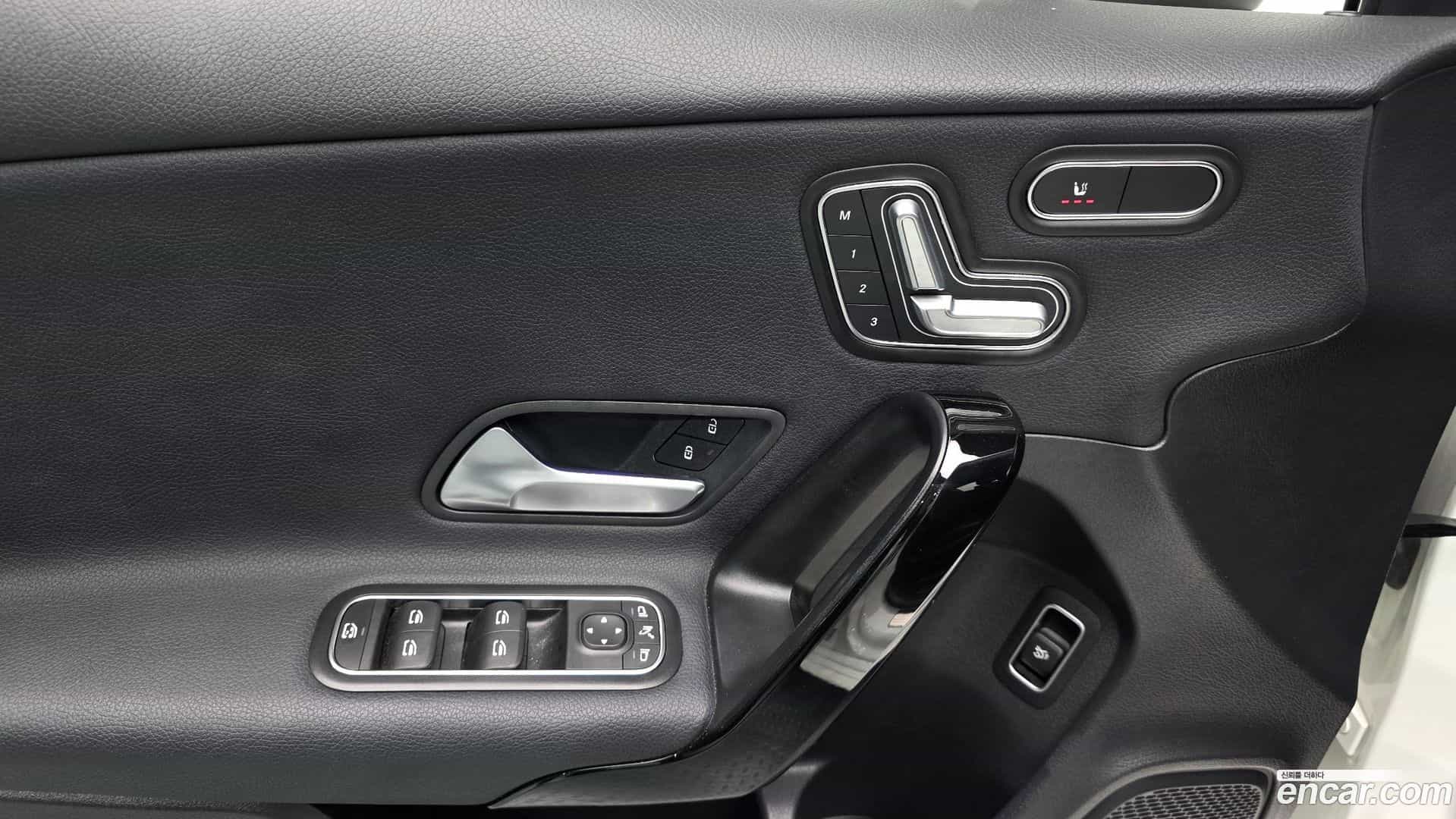 A-Class Mercedes-Benz 2020.7-OPTION-020