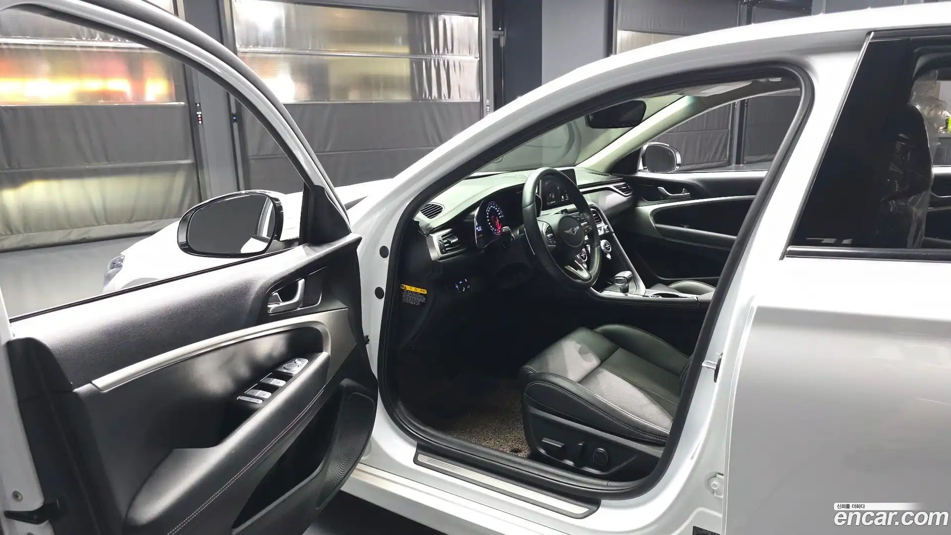 G70 Genesis 2020.7-INNER-010