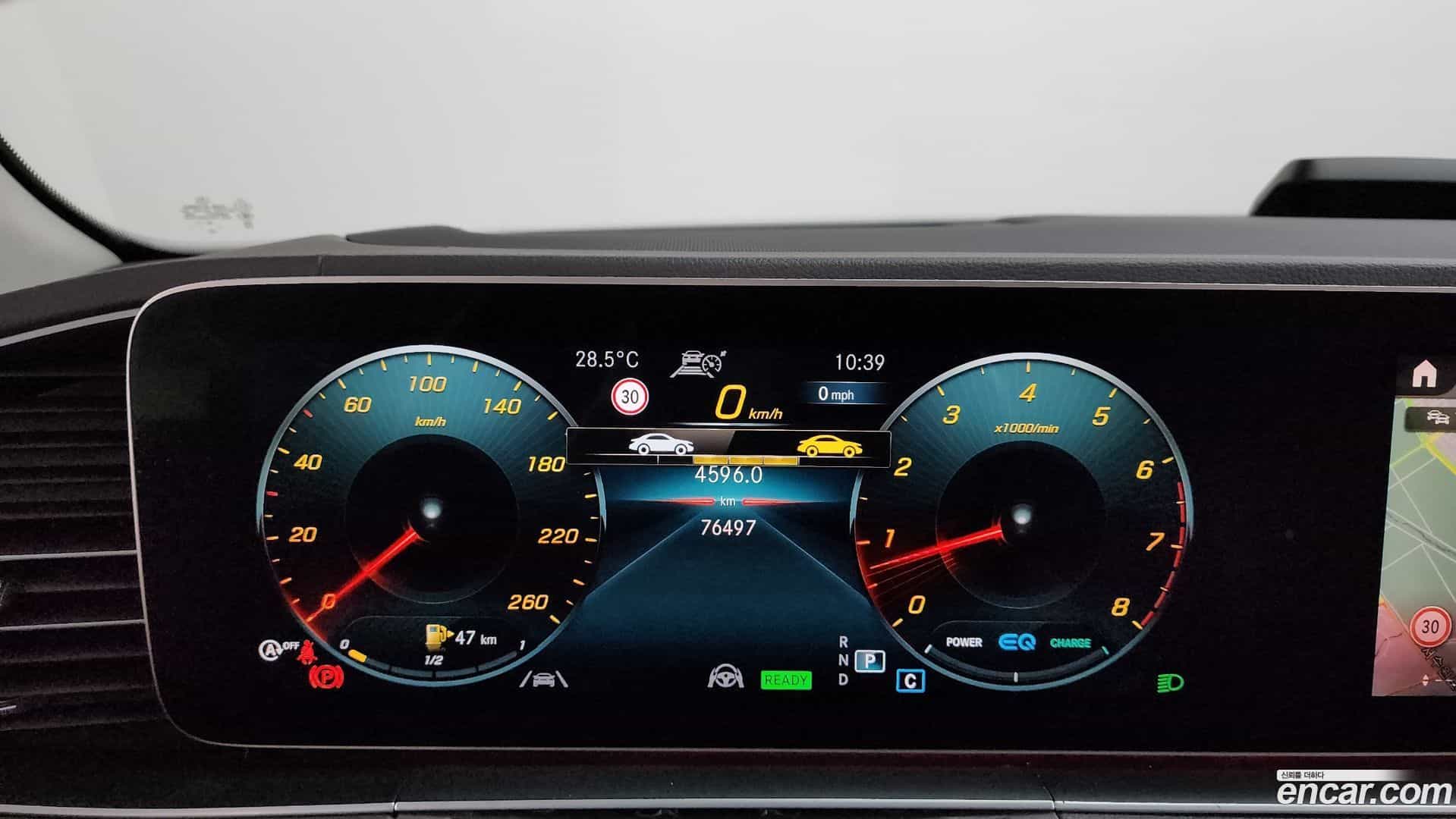 GLE-Class Mercedes-Benz 2019.10-INNER-008
