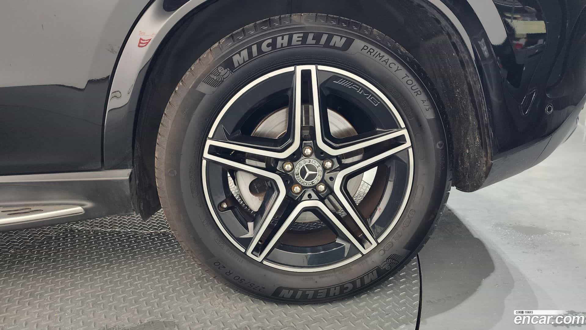 GLE-Class Mercedes-Benz 2019.10-OUTER-031
