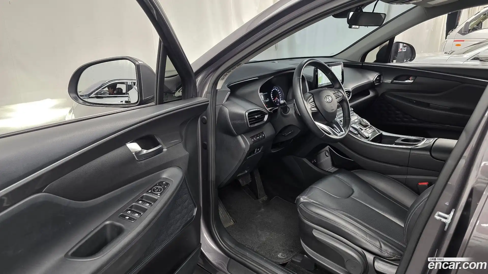 Santafe Hyundai 2022.2-INNER-010