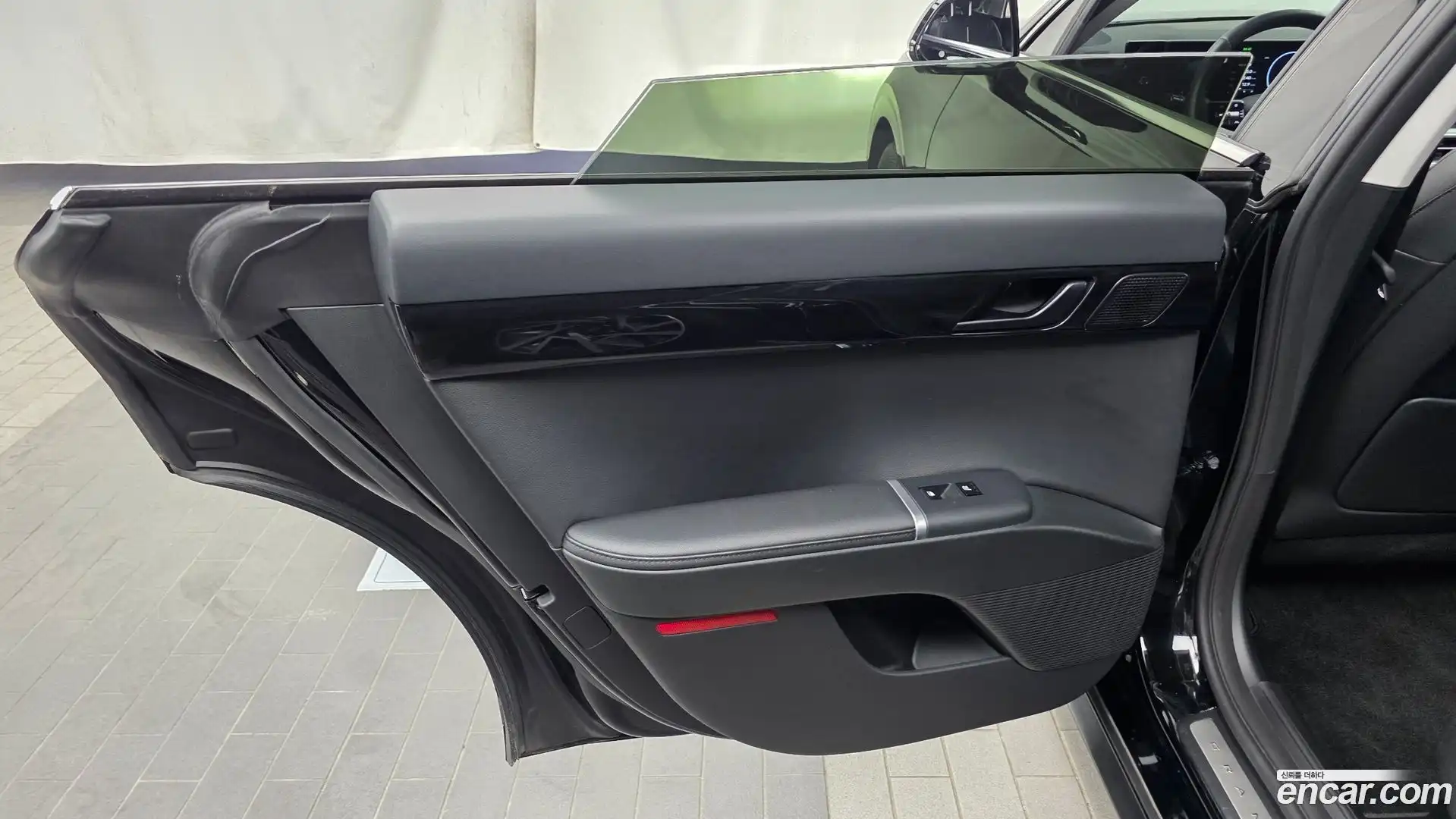 Grandeur Hyundai 2024.4-INNER-035