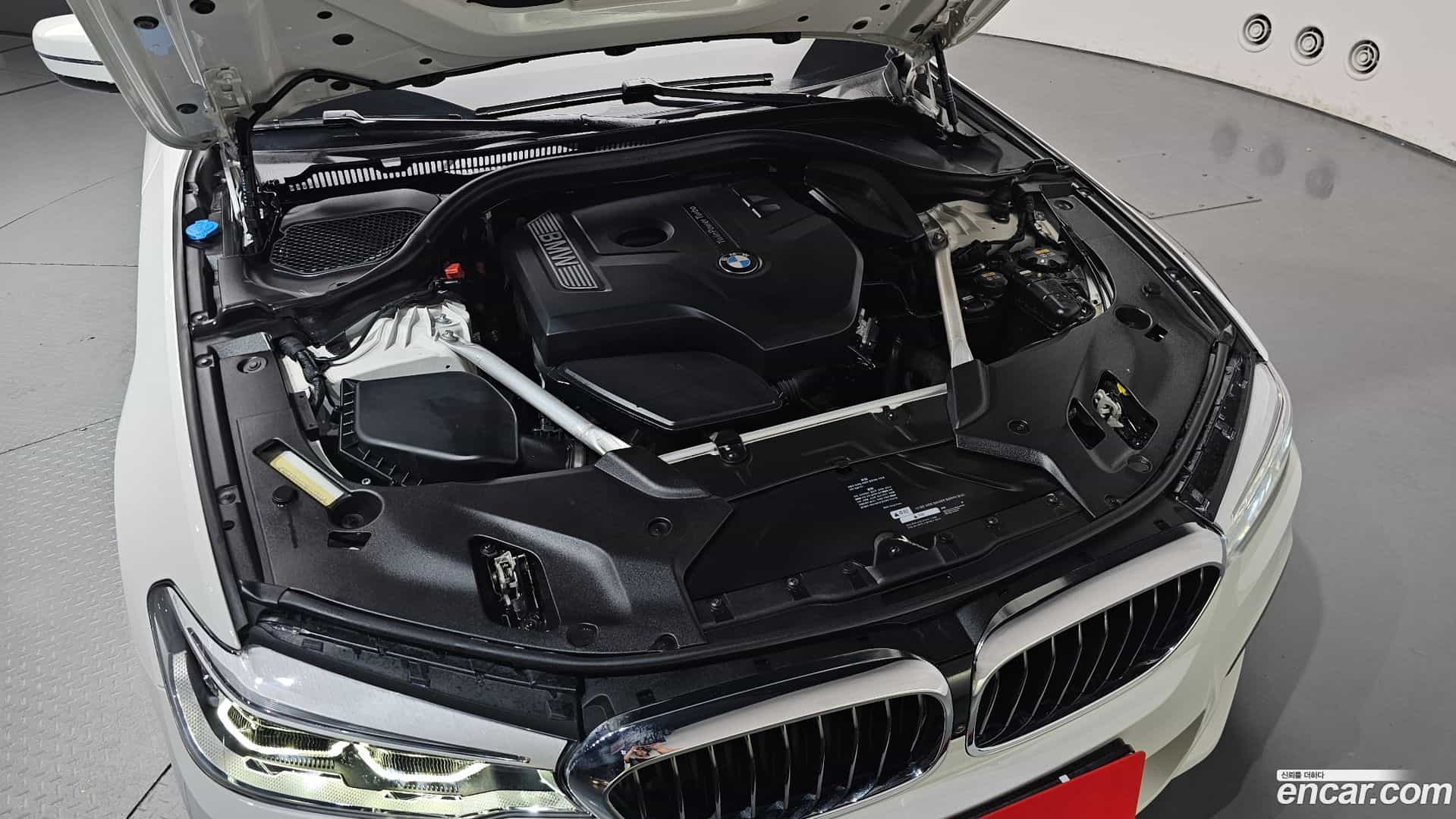5-Series BMW 2018.4-OUTER-006