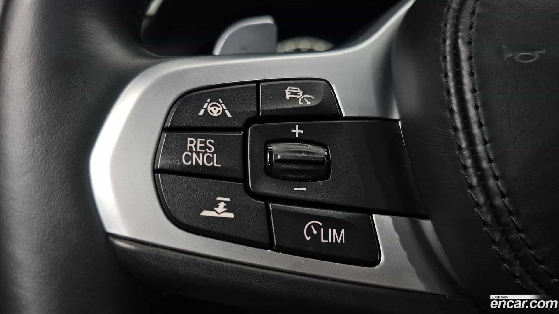 5-Series BMW 2018.4-OPTION-042