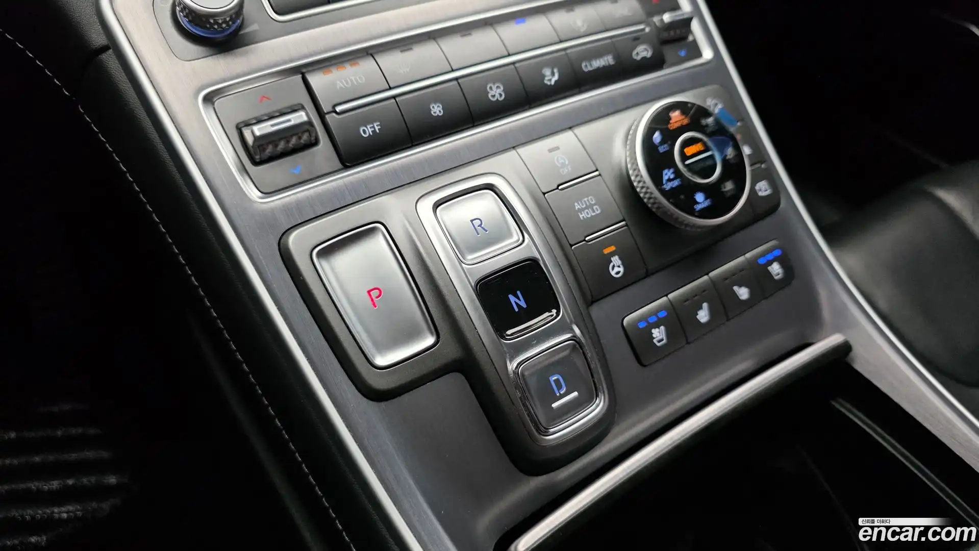 Santafe Hyundai 2020.10-INNER-009