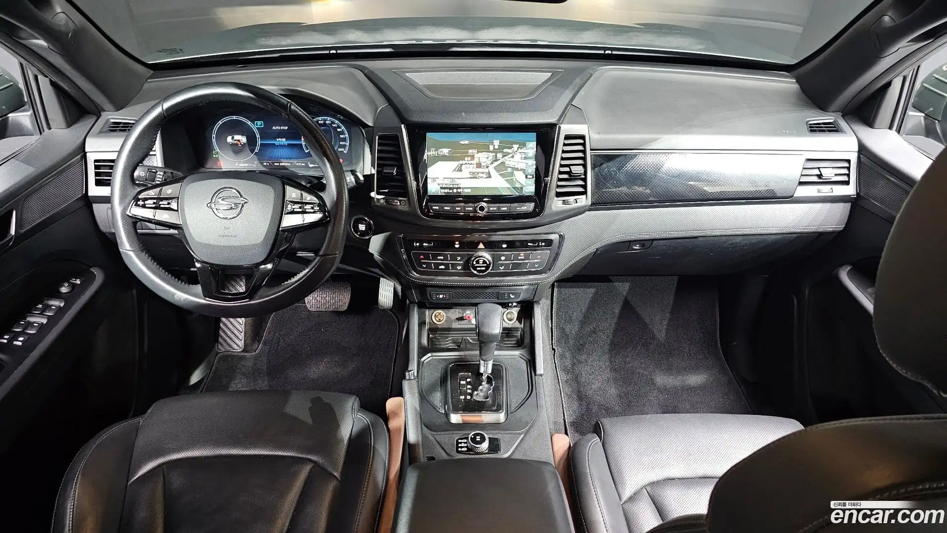 Rexton KG Mobility 2023.2-INNER-007