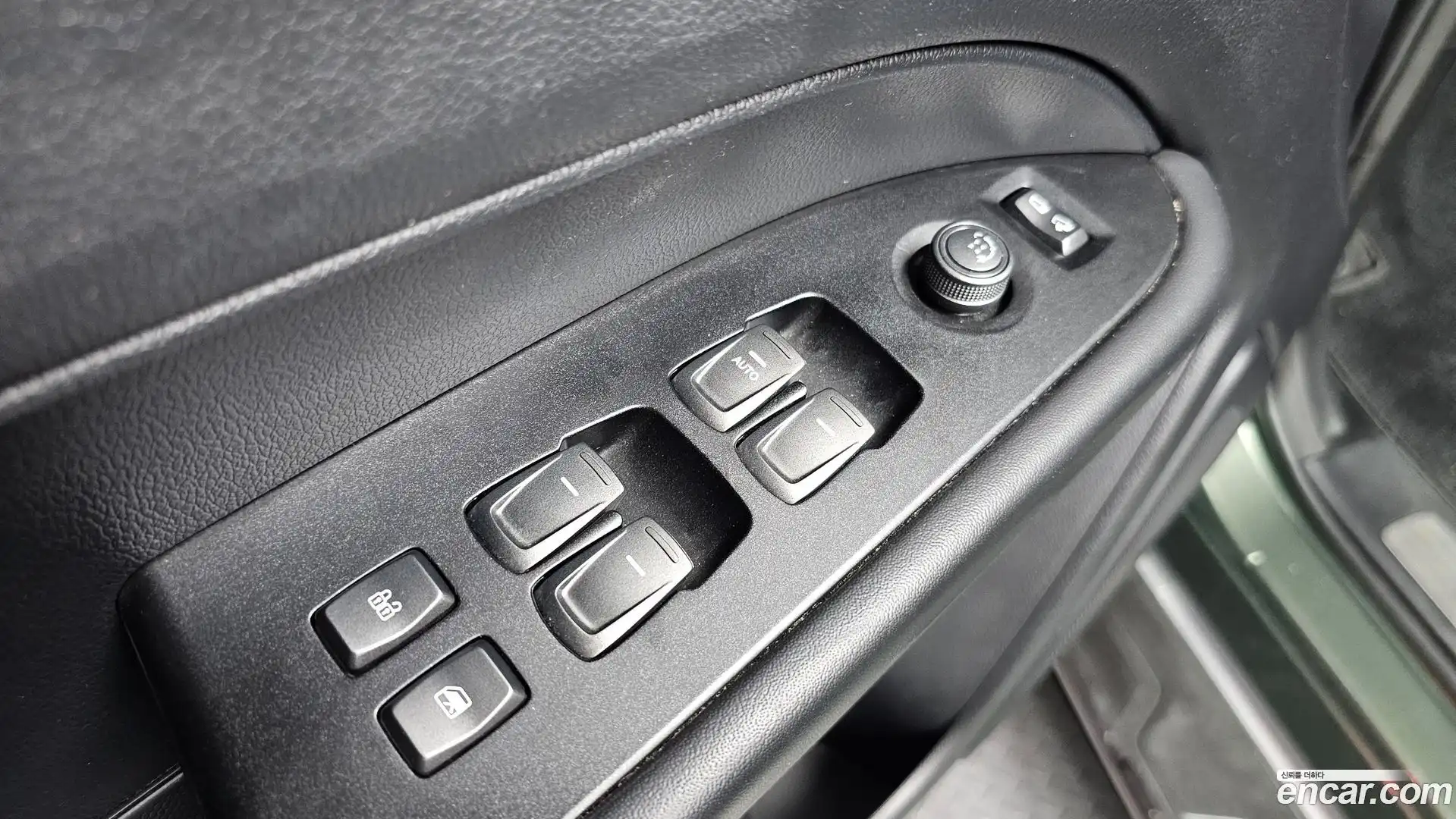 Rexton KG Mobility 2023.2-OPTION-043