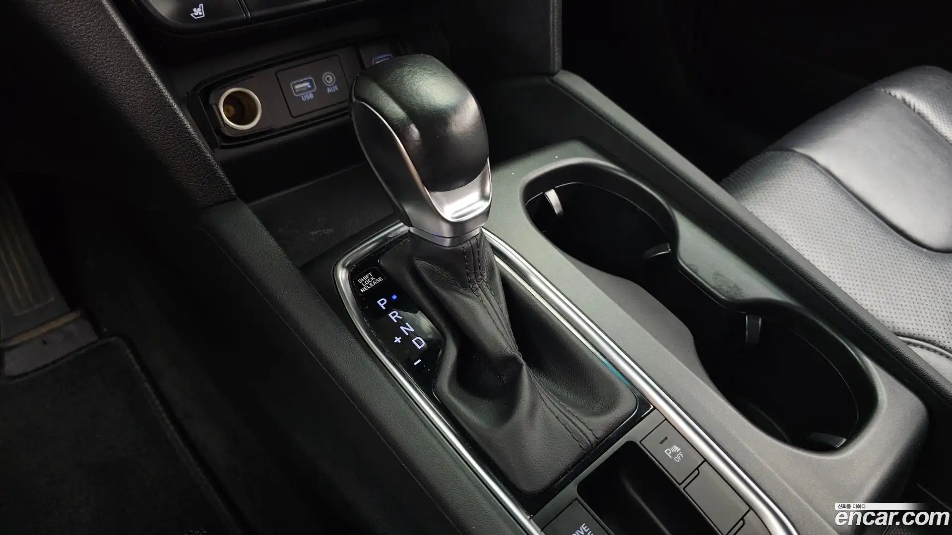 Santafe Hyundai 2018.11-INNER-009
