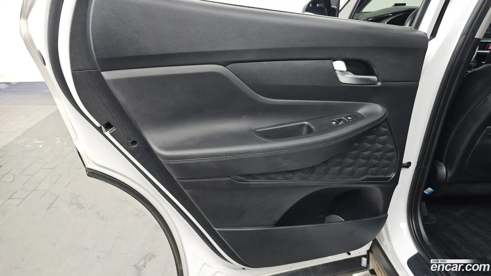 Santafe Hyundai 2018.11-INNER-035