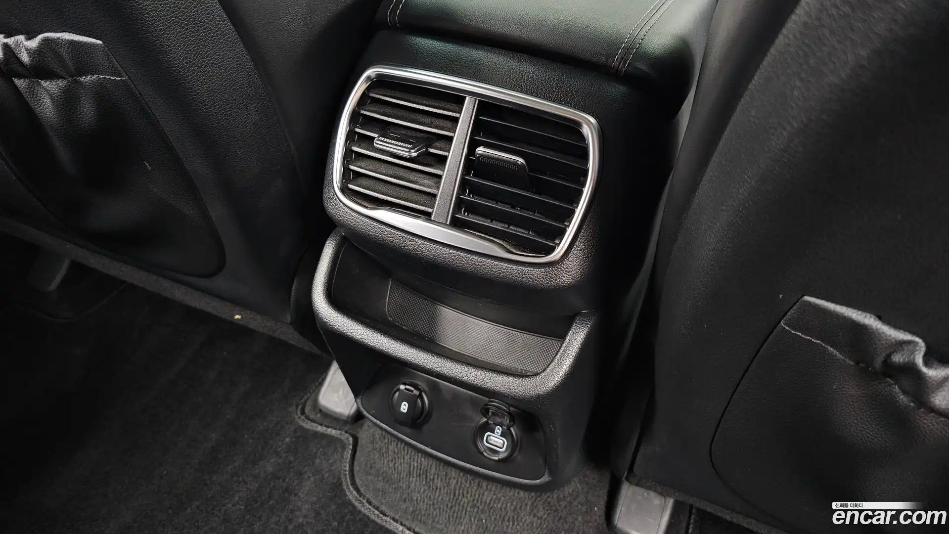 Santafe Hyundai 2018.11-OPTION-044