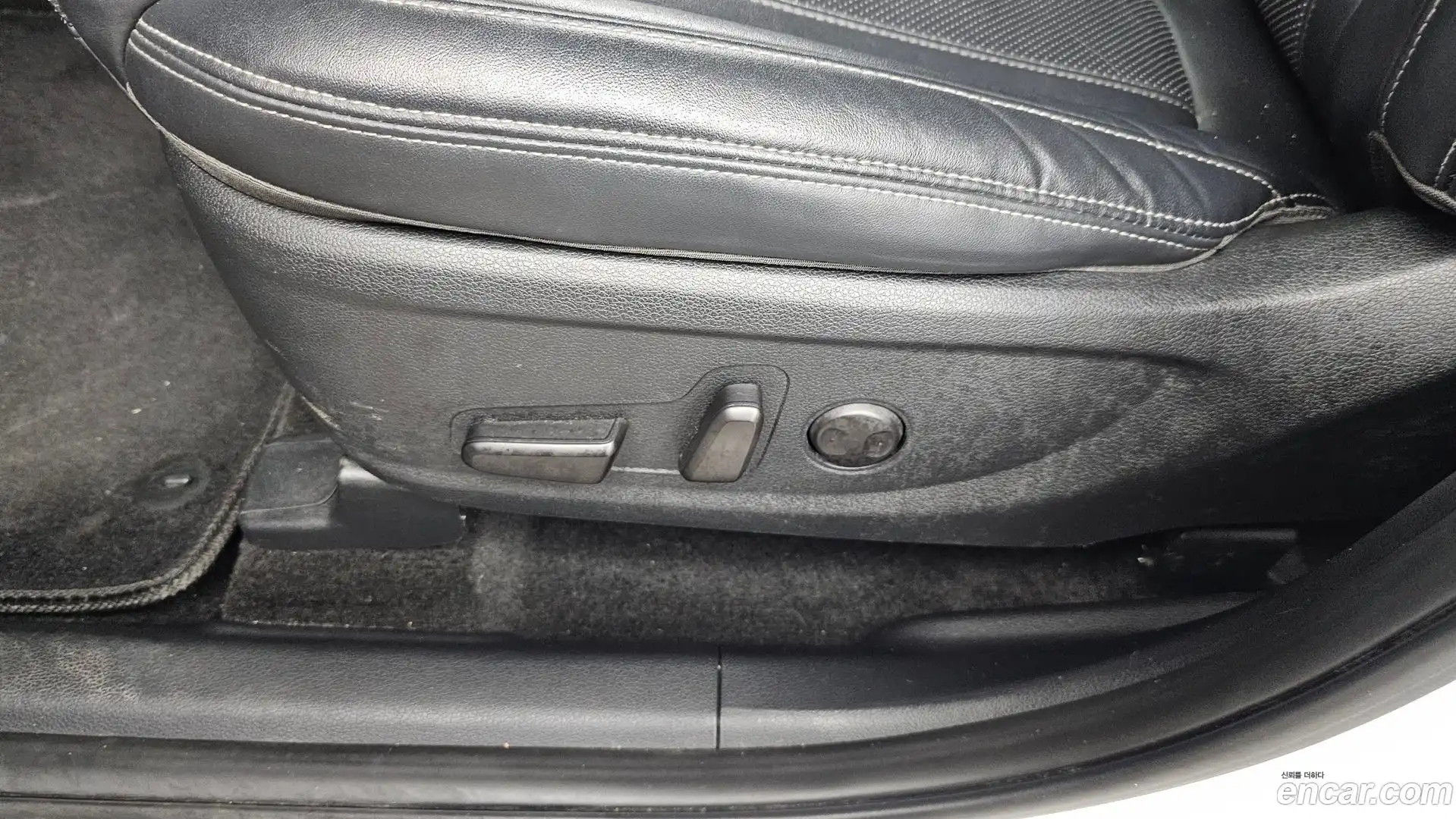 Santafe Hyundai 2018.11-OPTION-045