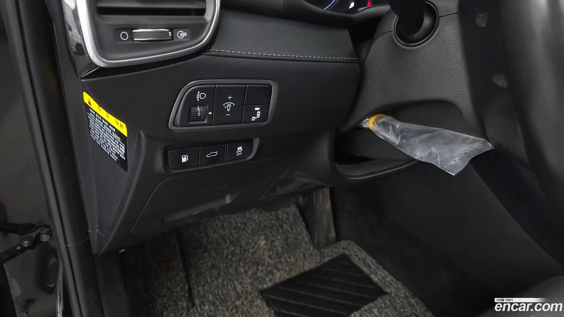 Grandeur Hyundai 2019.4-OPTION-022