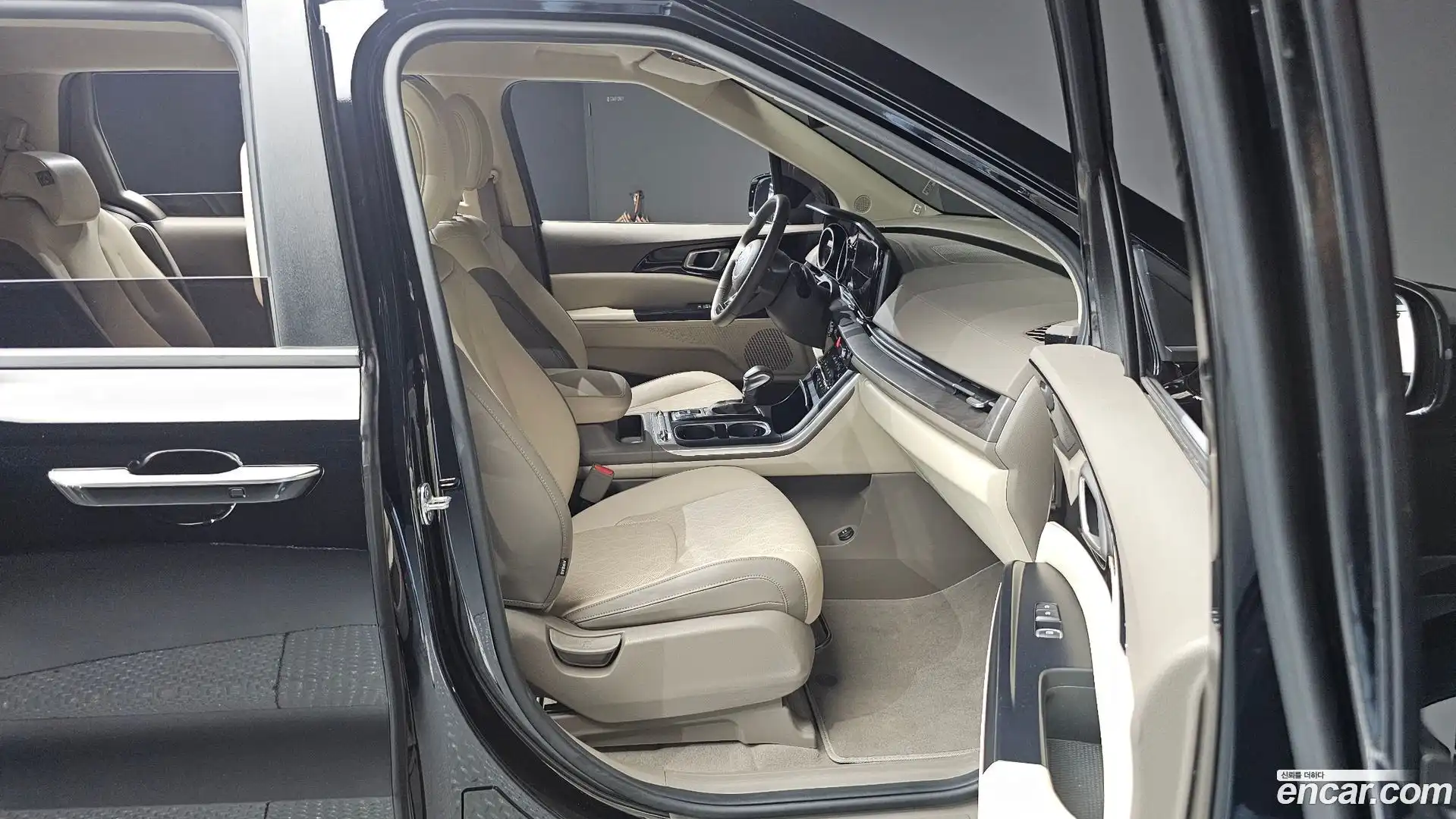Canival Kia 2023.5-INNER-036