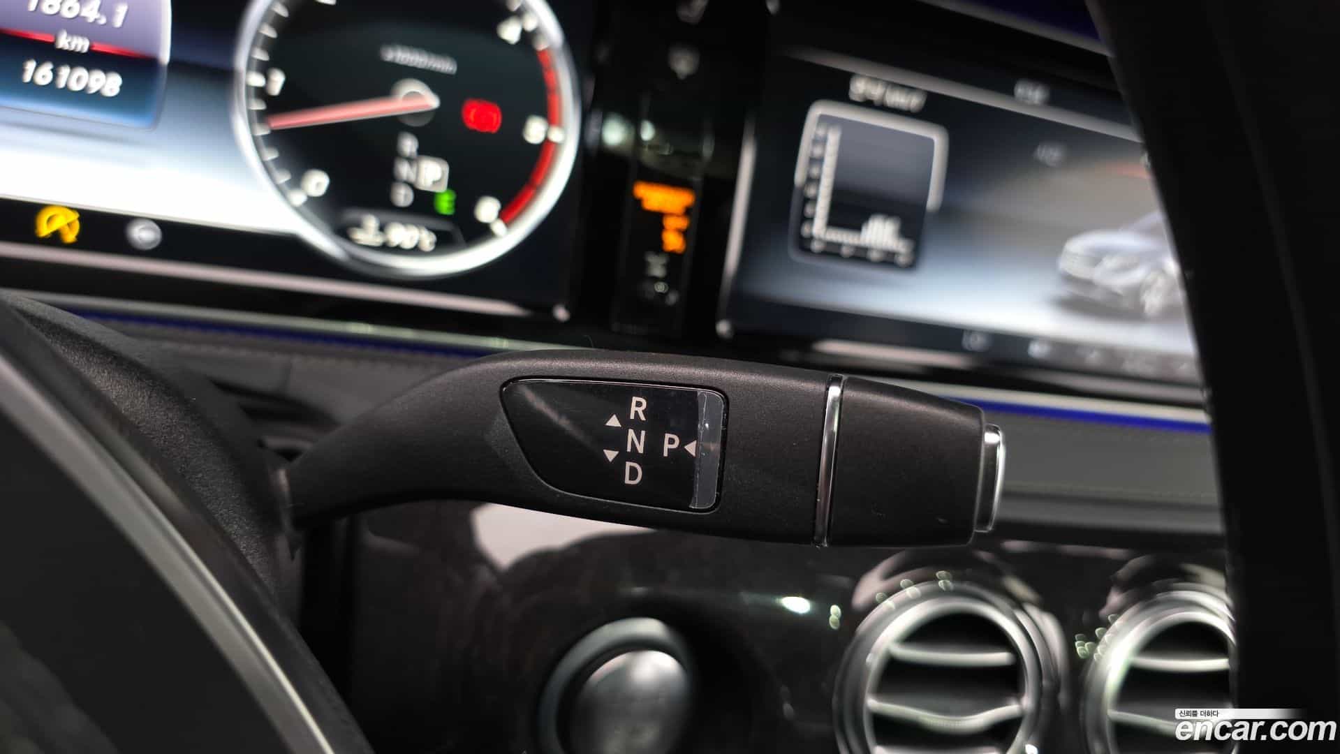 S-Class Mercedes-Benz 2016.5-INNER-009