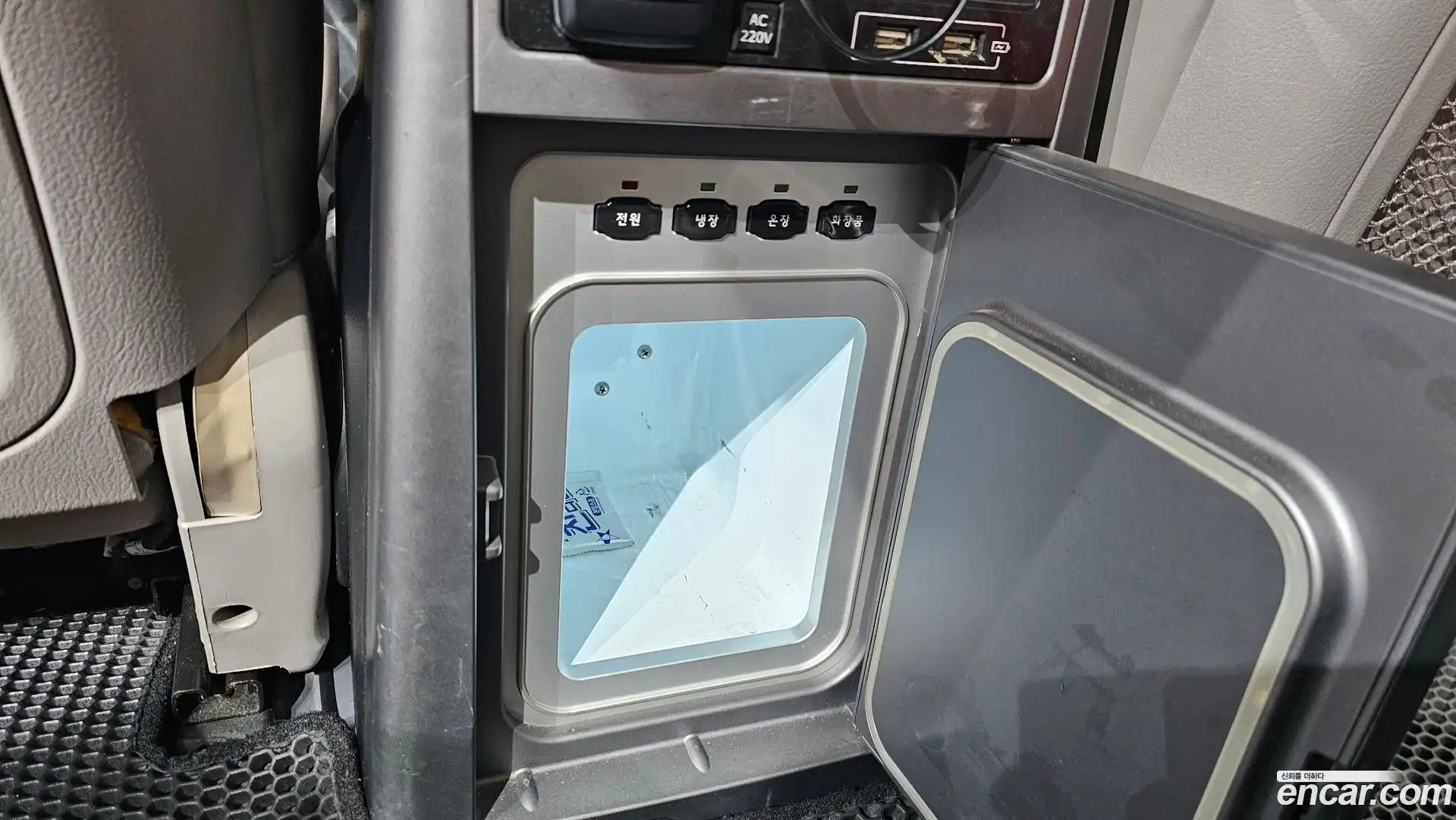 KORANDO KG Mobility 2017.11-OPTION-044