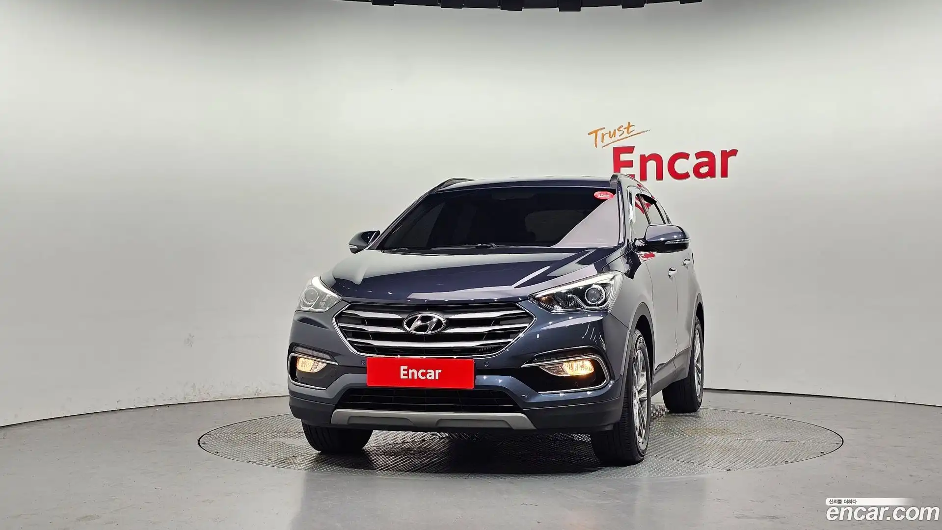 Santafe Hyundai 2017.4-OUTER-003