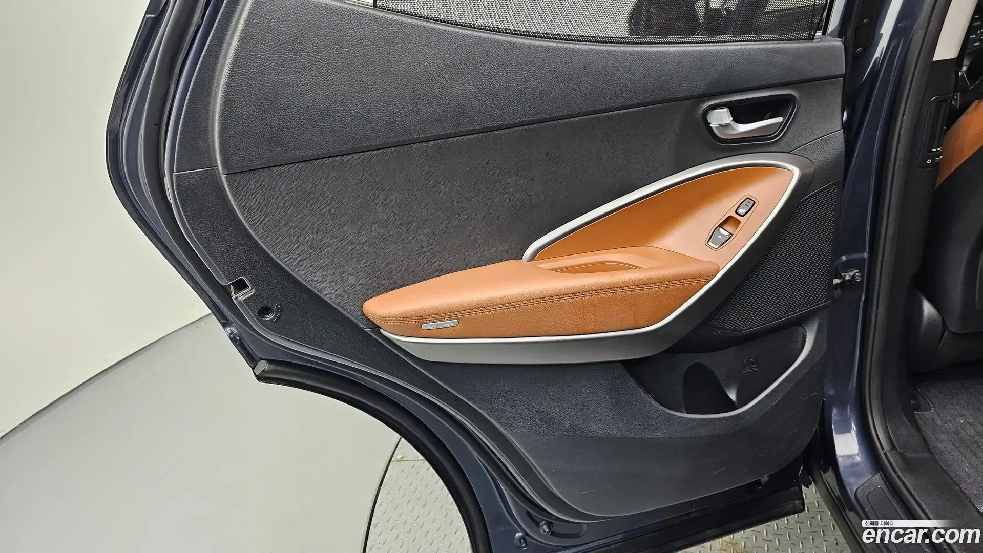Santafe Hyundai 2017.4-INNER-035