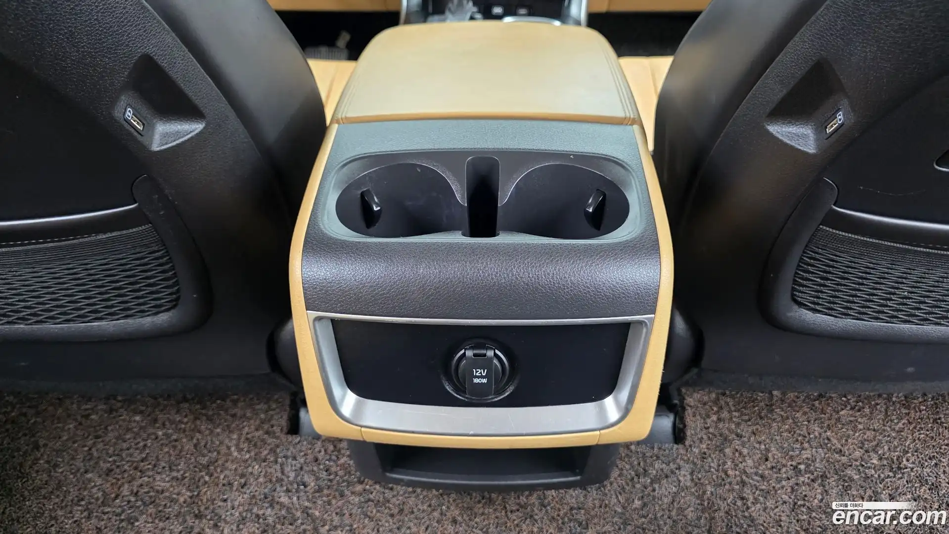 Canival Kia 2021.2-OPTION-023