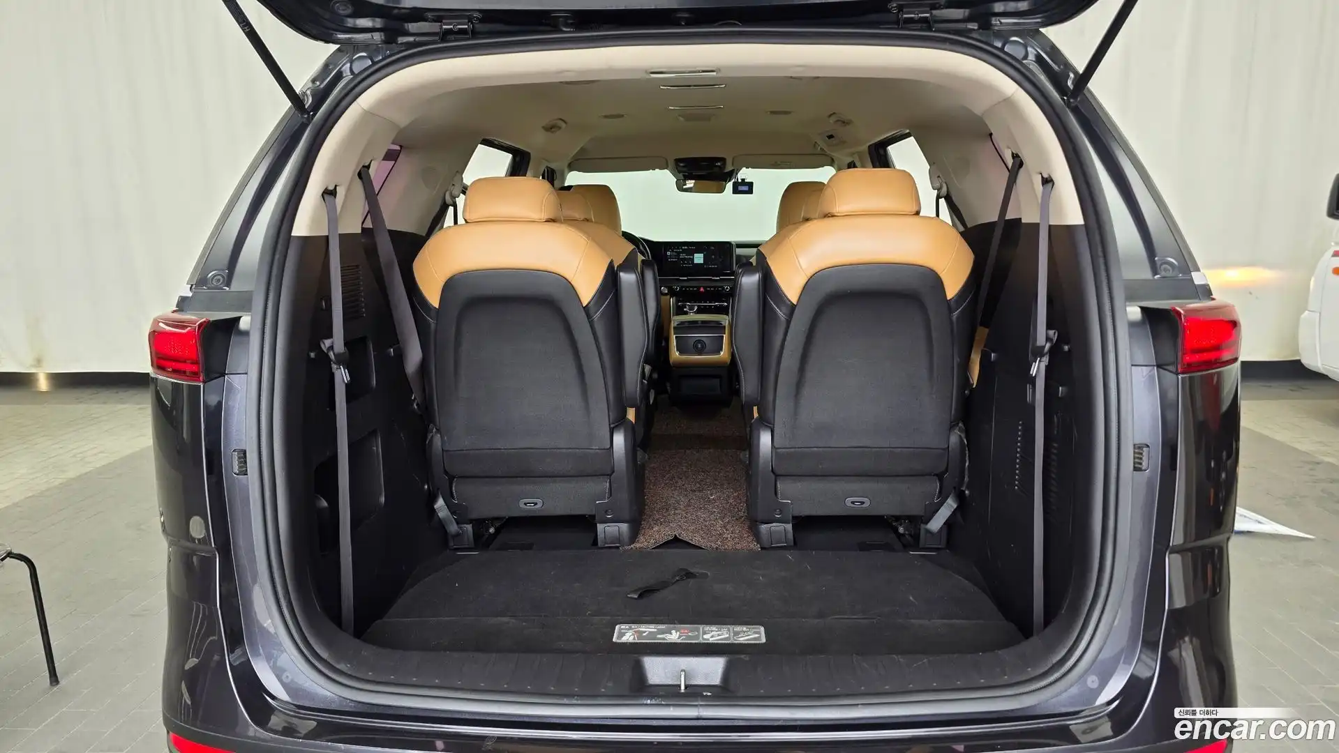 Canival Kia 2021.2-OPTION-024