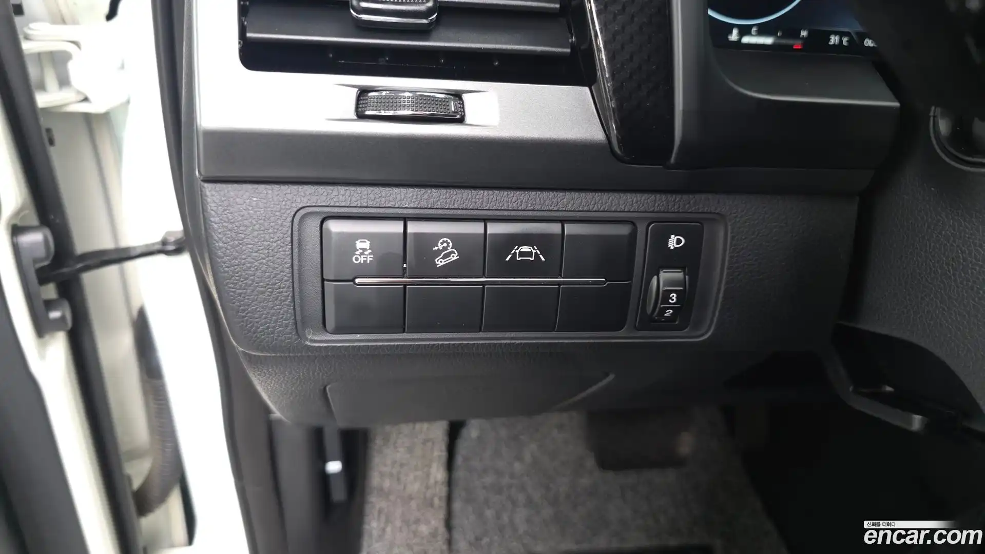 Rexton KG Mobility 2023.3-OPTION-024