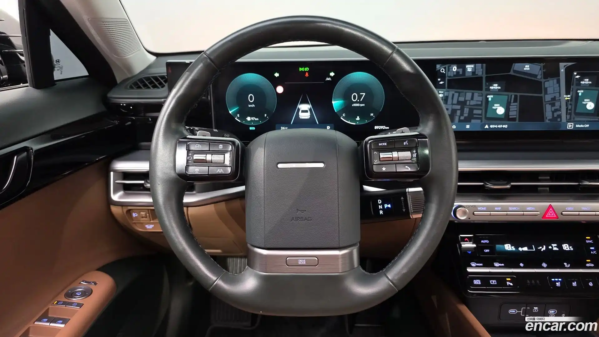Grandeur Hyundai 2023.11-OPTION-017